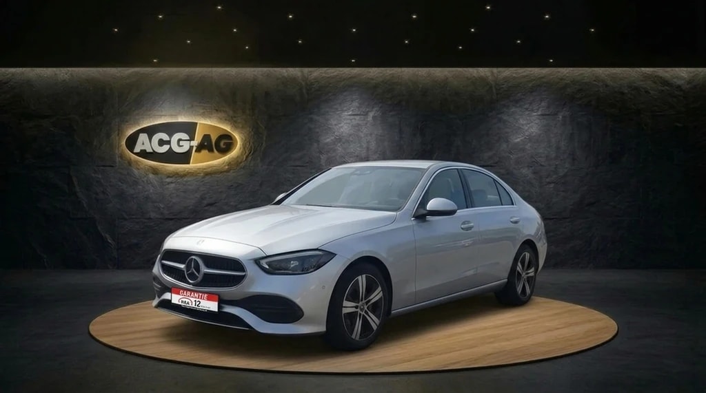MERCEDES-BENZ C 220 d 4Matic Avantgarde ** 200 PS ** Voll-Leder ** Gr-Navi ** RF-Kamera 360° ** HUD ** Gratis Service Paket bis 100'000km **-image-2