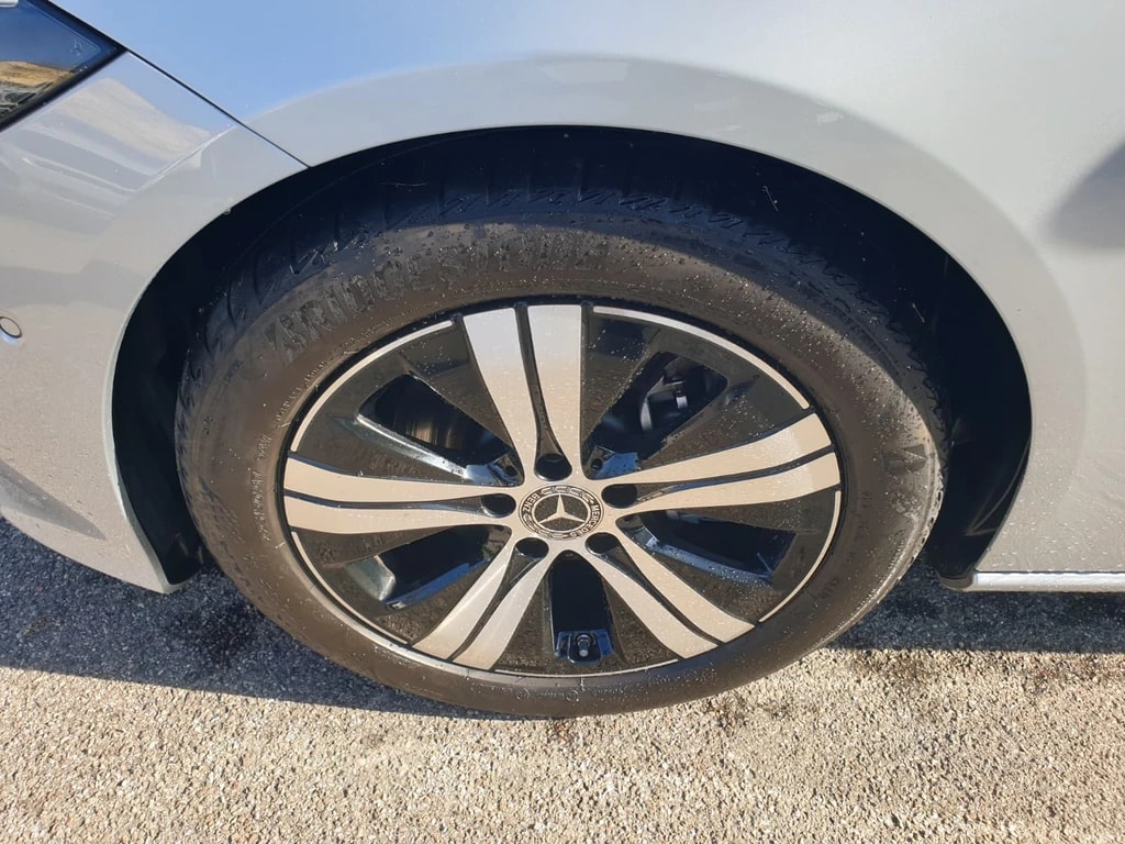 MERCEDES-BENZ C 220 d 4Matic Avantgarde ** 200 PS ** Voll-Leder ** Gr-Navi ** RF-Kamera 360° ** HUD ** Gratis Service Paket bis 100'000km **-image-13