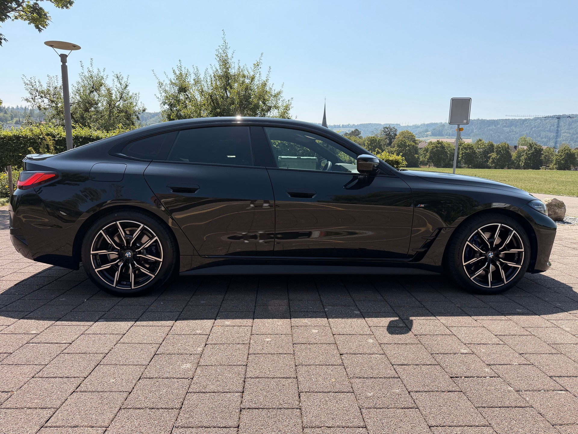 BMW M440i xDrive-image-1