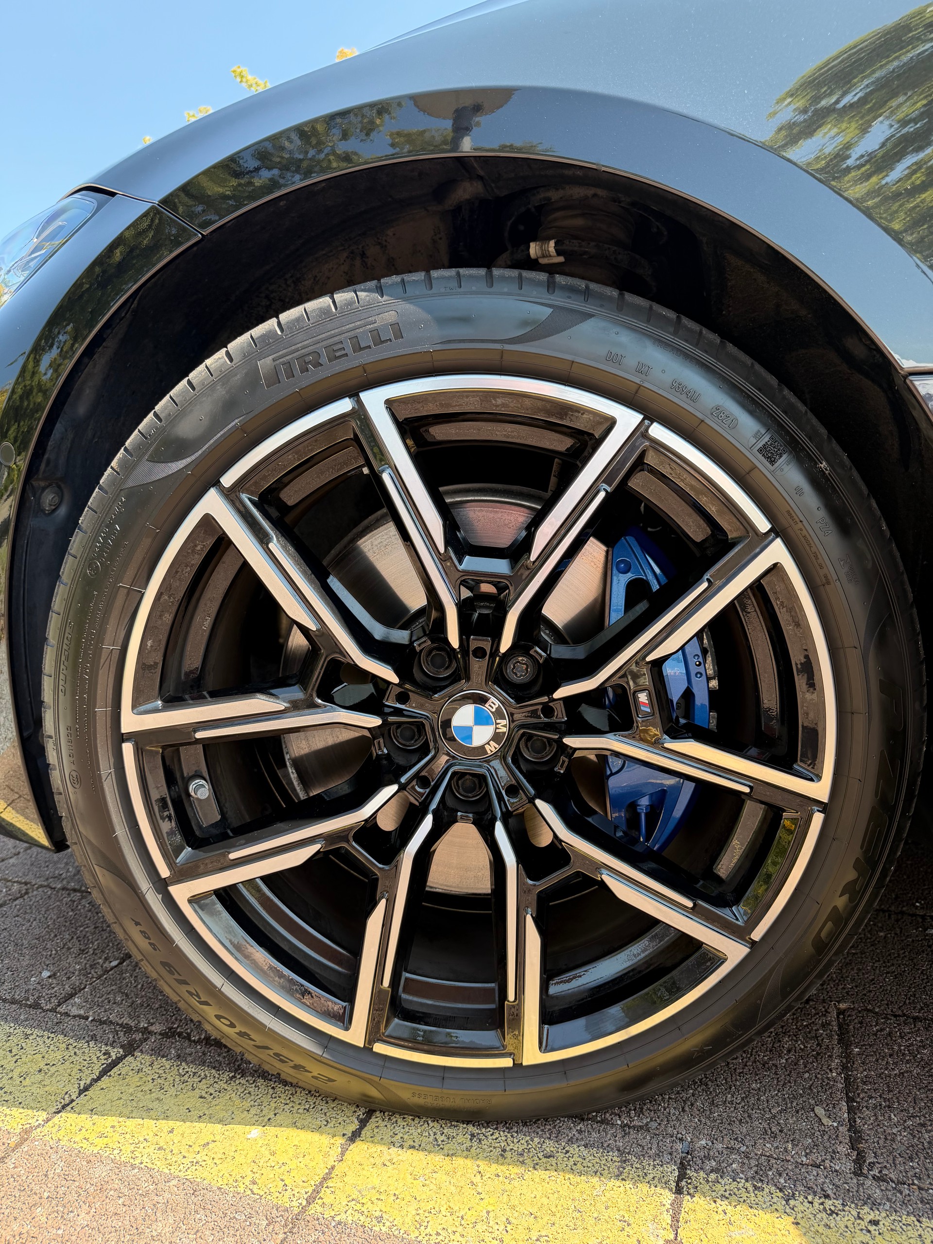 BMW M440i xDrive-image-5