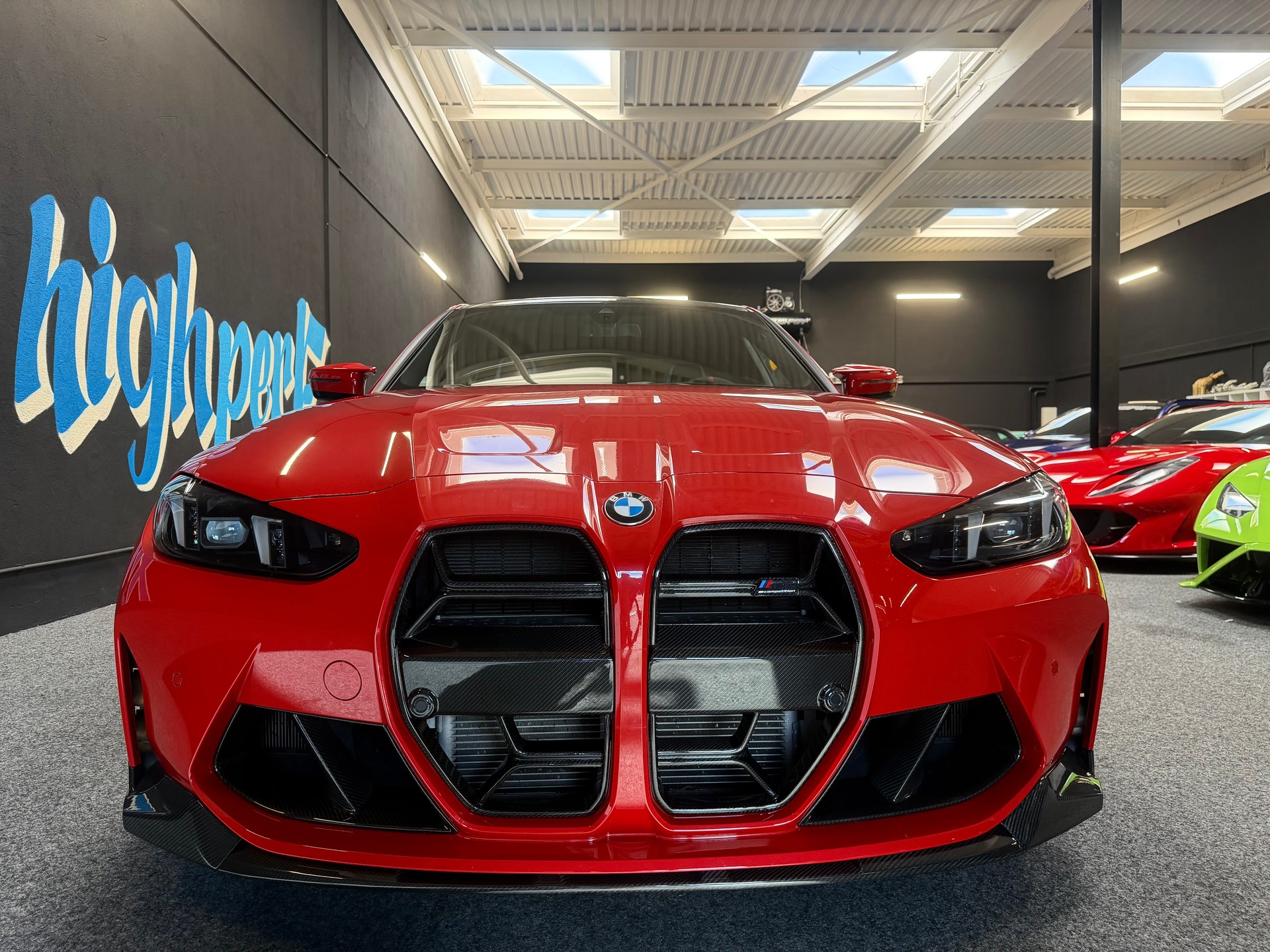 BMW M3 Competition M xDrive-showroom-element-1