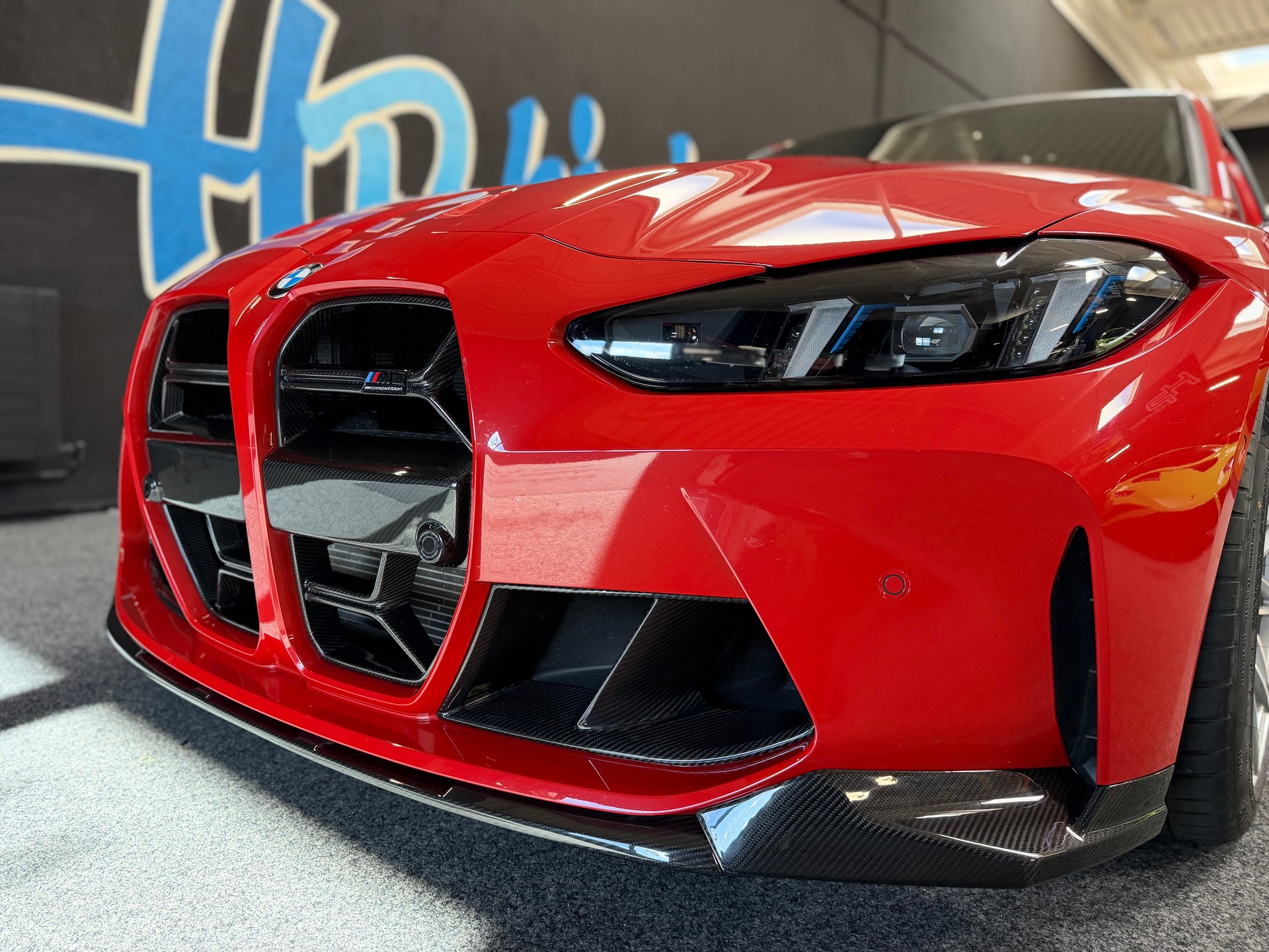 BMW M3 Competition M xDrive-showroom-element-3