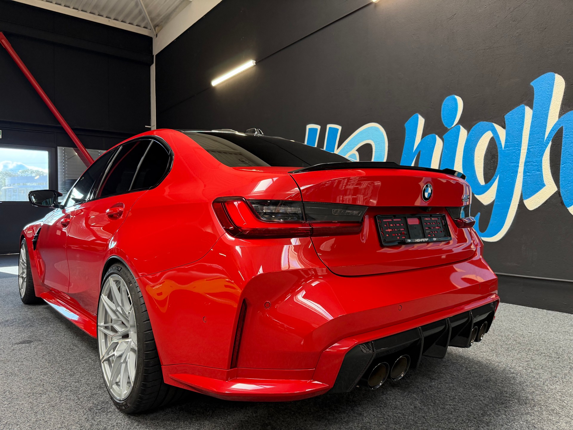 BMW M3 Competition M xDrive-image-4