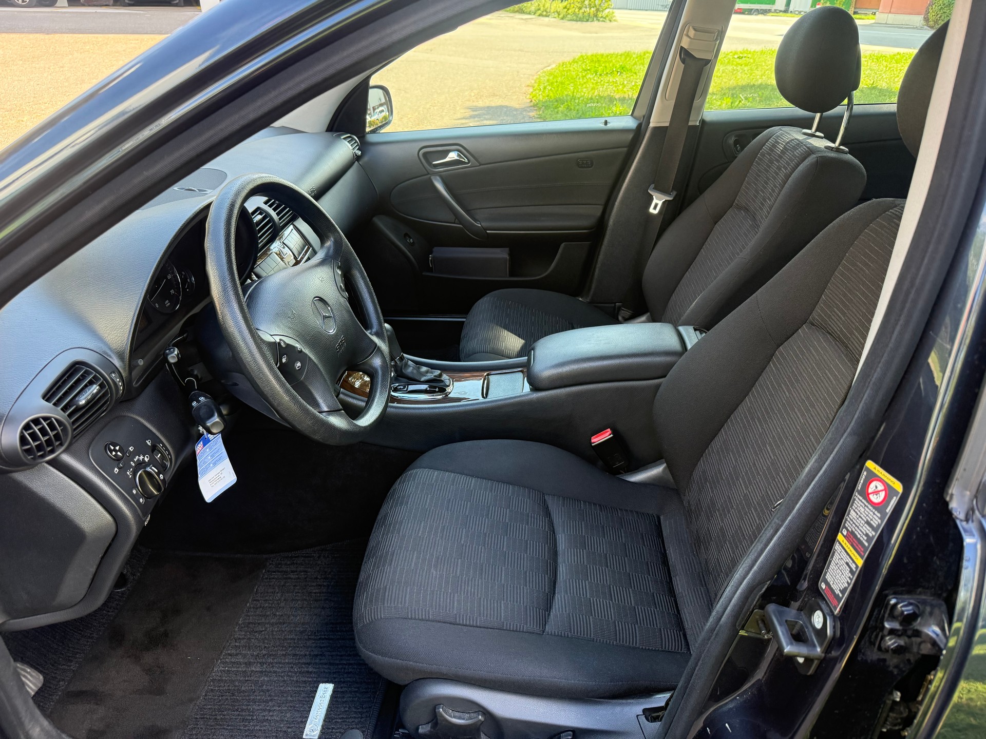 MERCEDES-BENZ C 180 Kompressor Classic-image-5