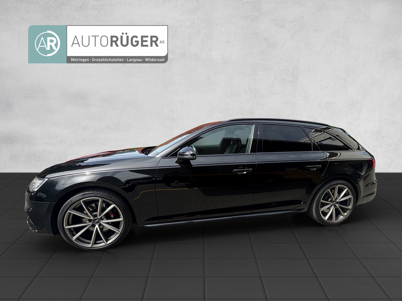 AUDI S4 Avant 3.0 TFSI quattro tiptronic-image-2