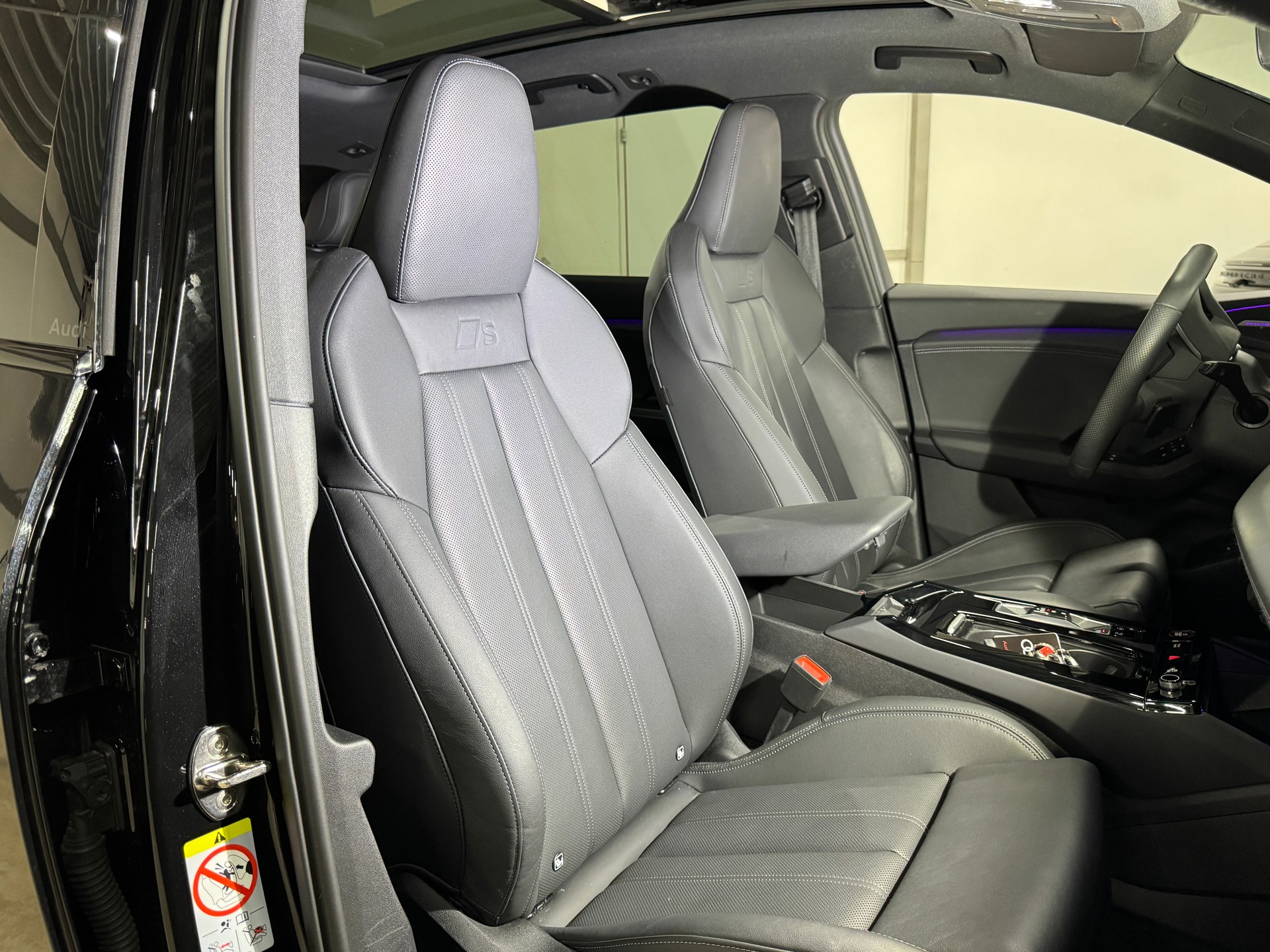 AUDI SQ6 e-tron quattro 489PS // CH-Fahrzeug // TOP-Ausstattung // Paket Premium Experience-image-8