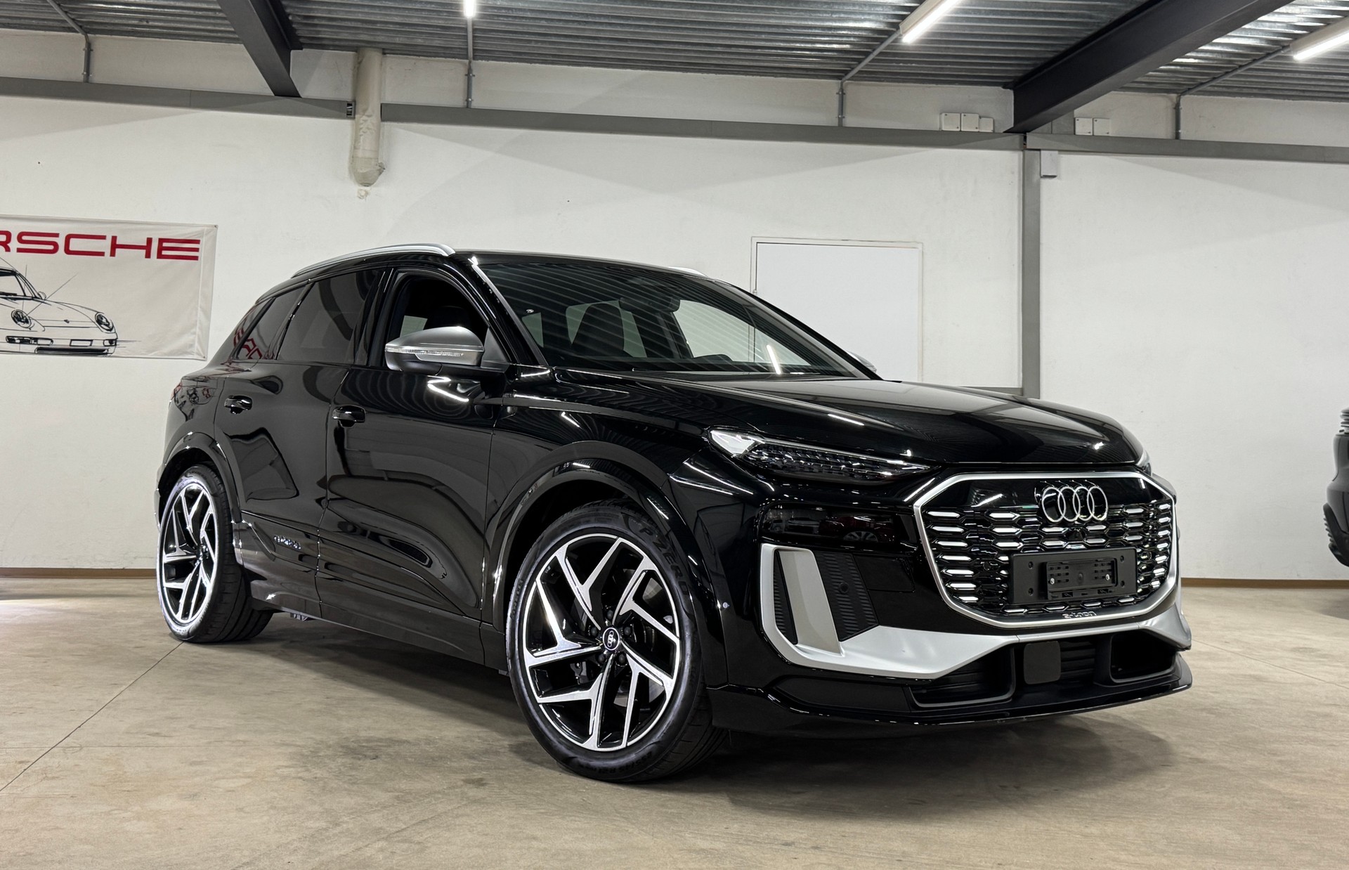 AUDI SQ6 e-tron quattro 489PS // CH-Fahrzeug // TOP-Ausstattung // Paket Premium Experience-image-2