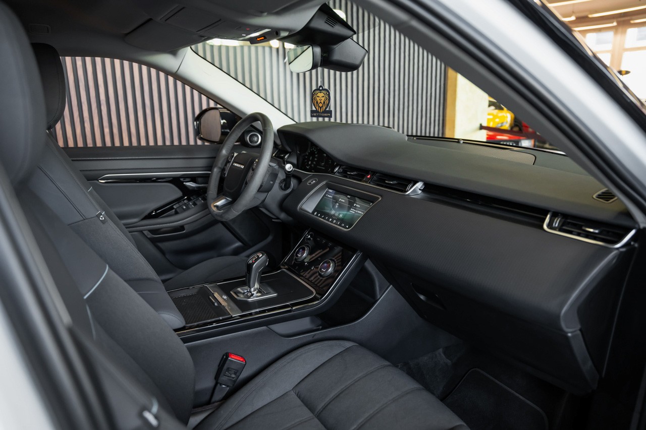 LAND ROVER Range Rover Evoque D 150 S AT9-image-13