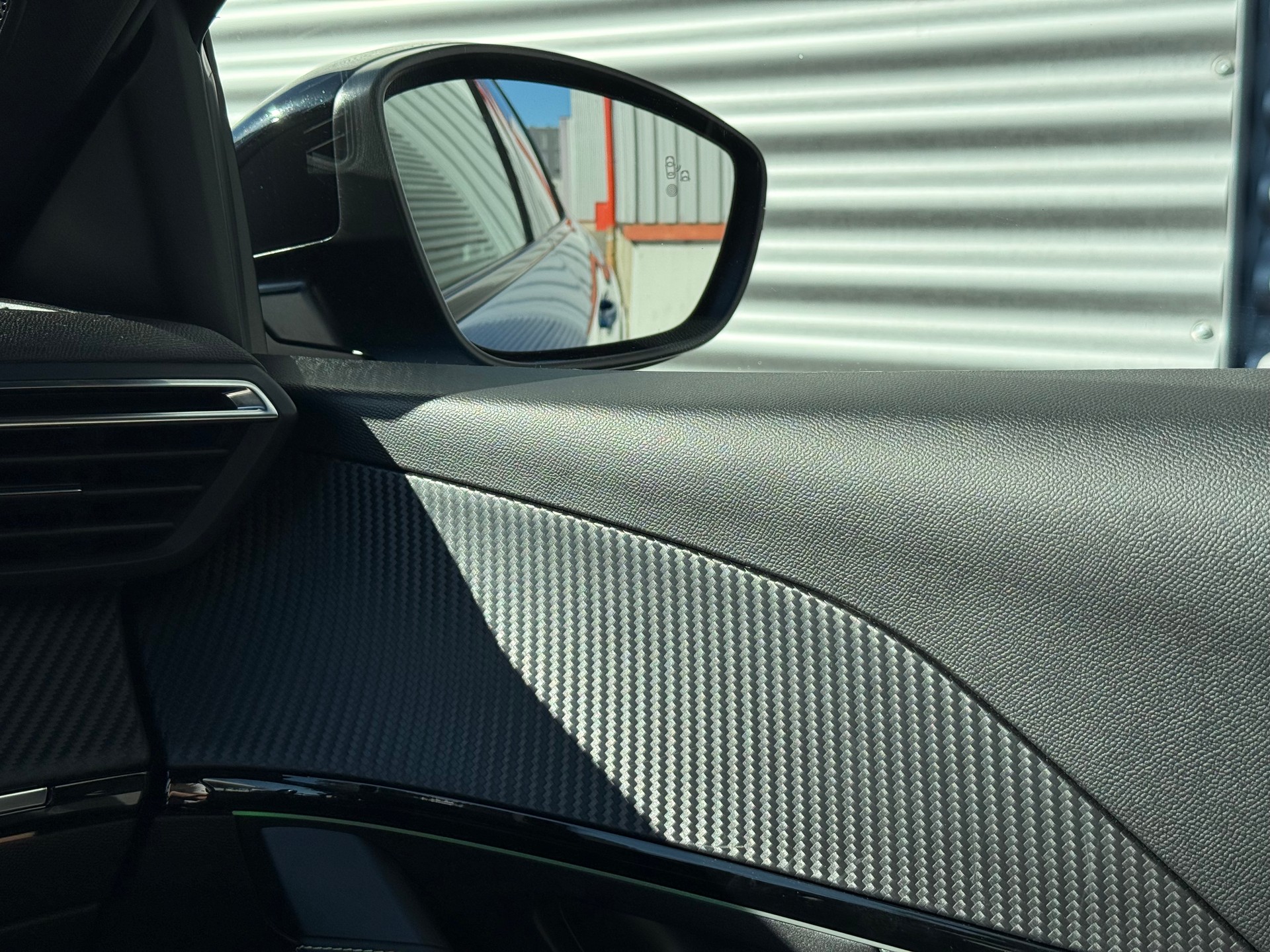 PEUGEOT 208 Elektrik GT (e-208)-image-9