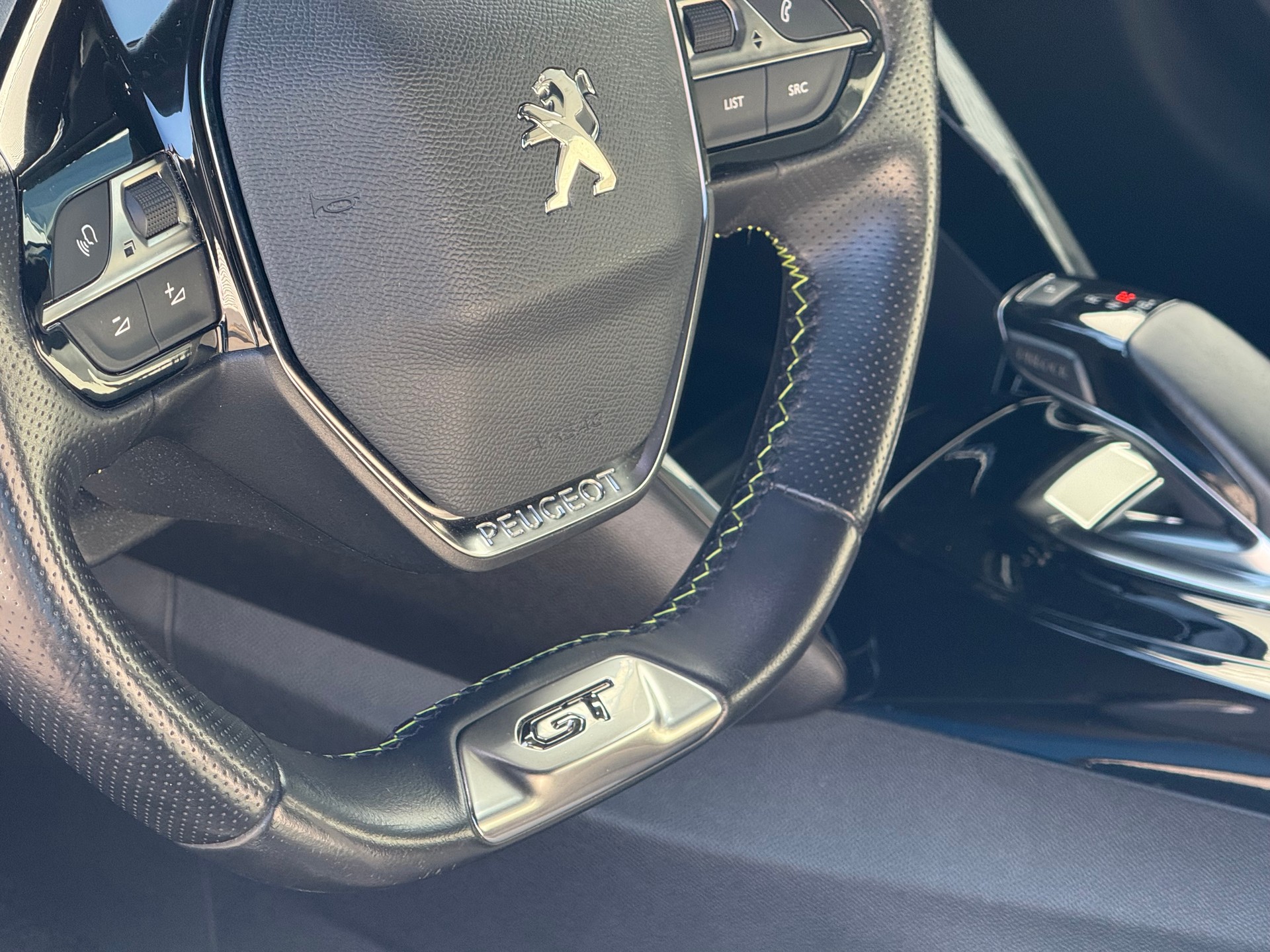 PEUGEOT 208 Elektrik GT (e-208)-image-13
