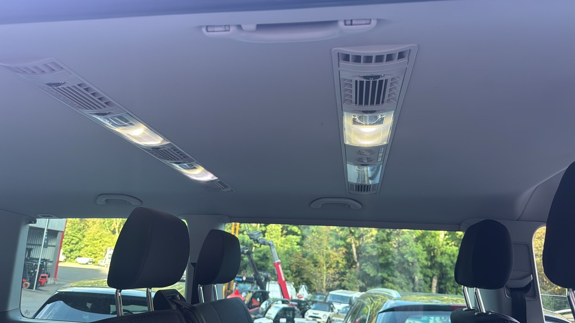 VW T6 2.0 TDI DSG-image-9