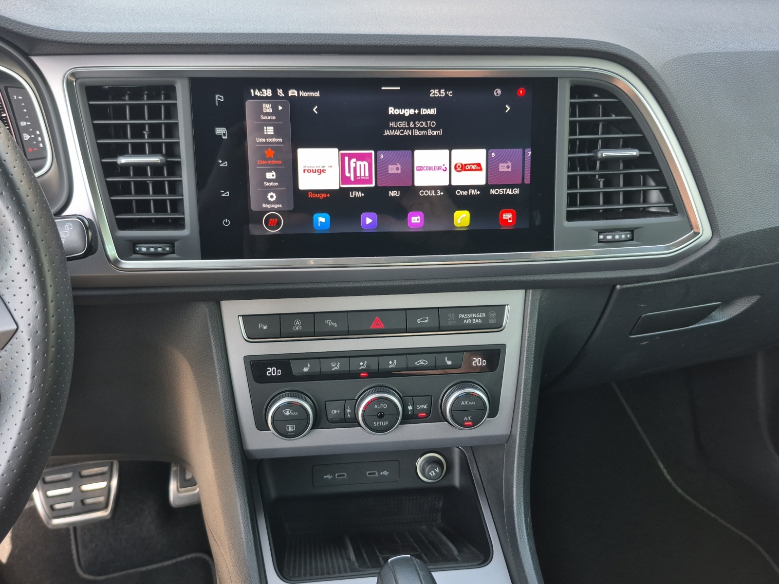 SEAT Ateca 2.0 TSI Hola FR 4Drive DSG-image-10