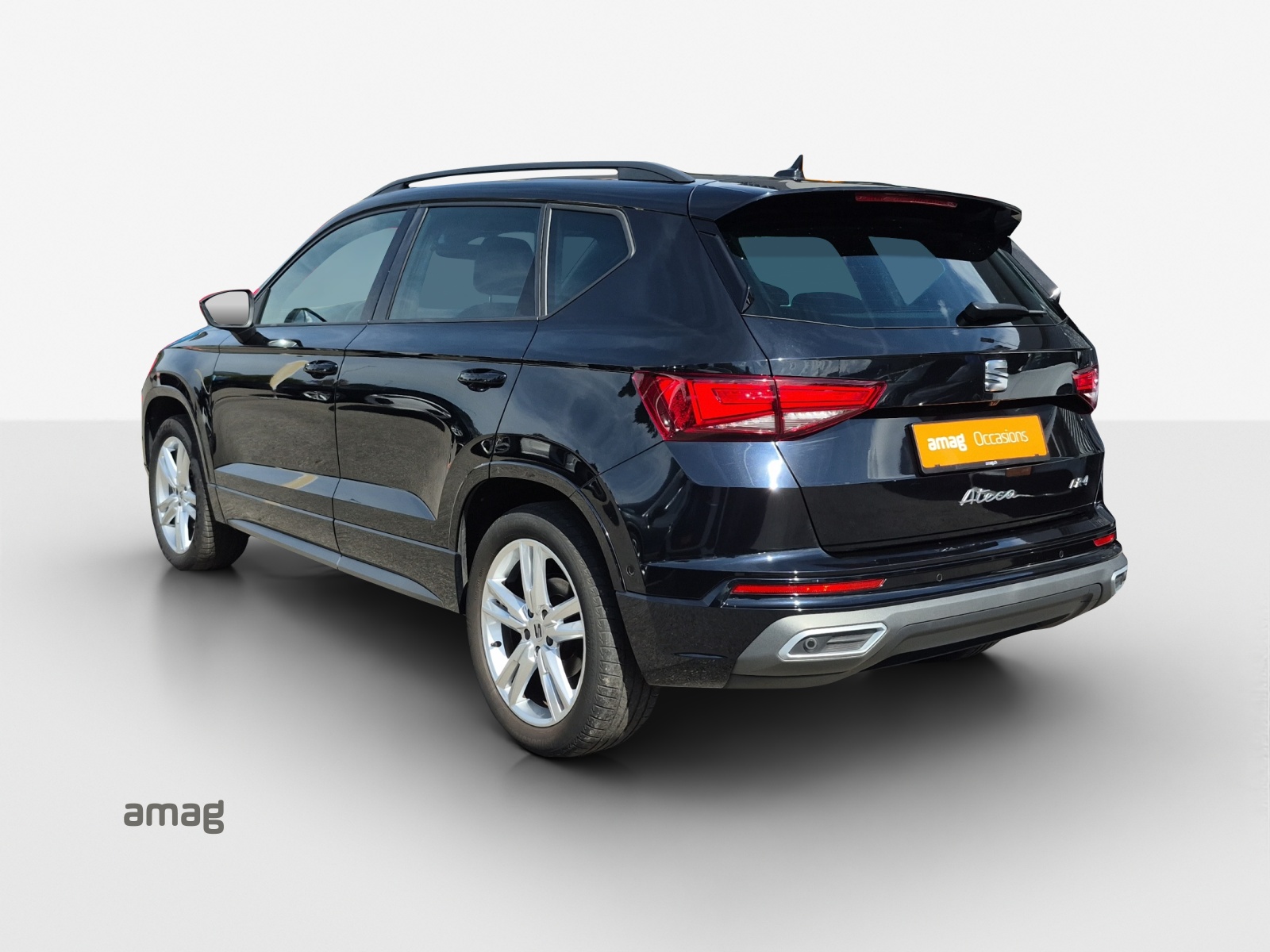 SEAT Ateca 2.0 TSI Hola FR 4Drive DSG-image-2