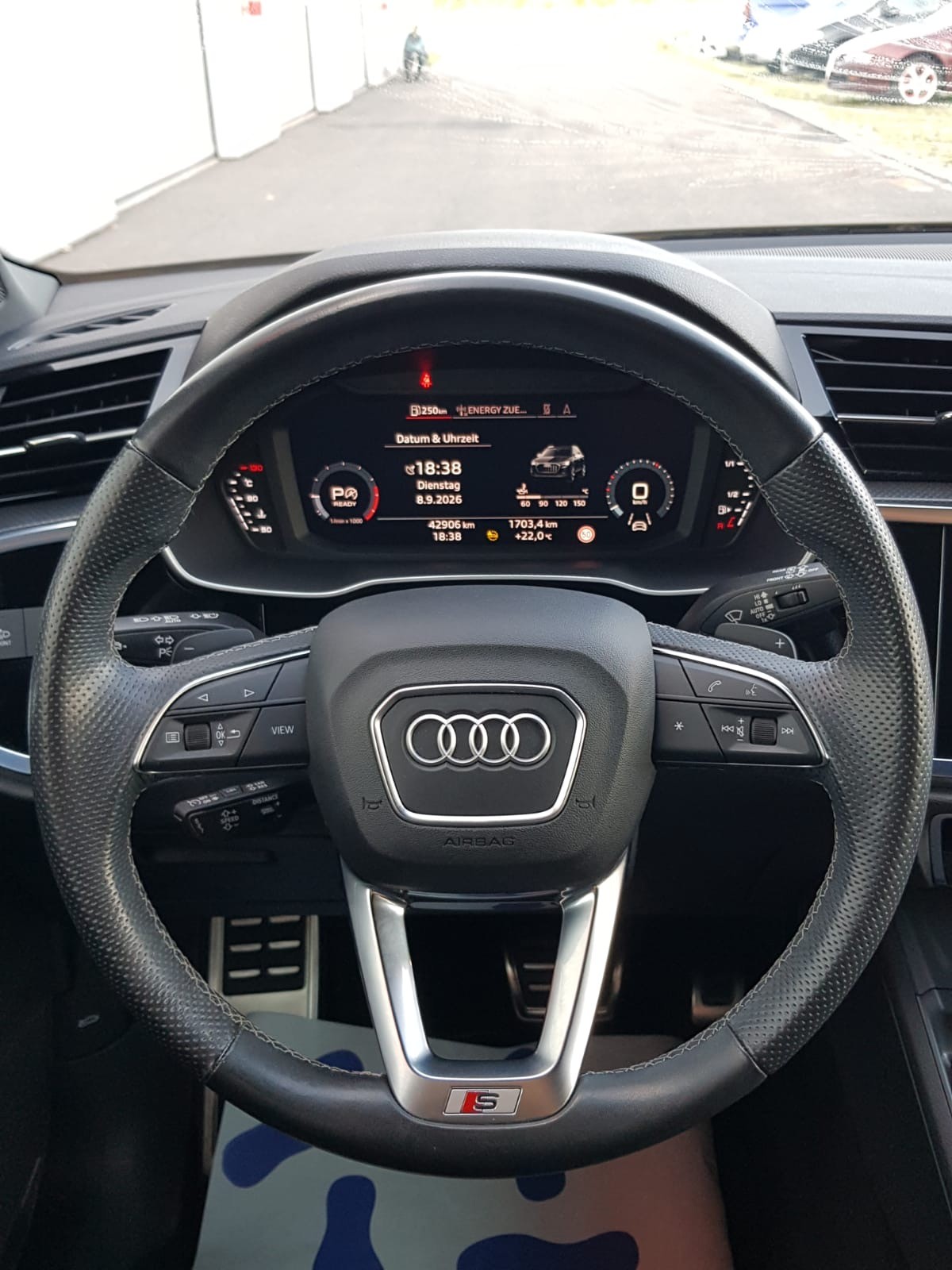 AUDI Q3 Sportback 35 TFSI Attraction S-tronic Leasing Finanzierung möglich-image-10
