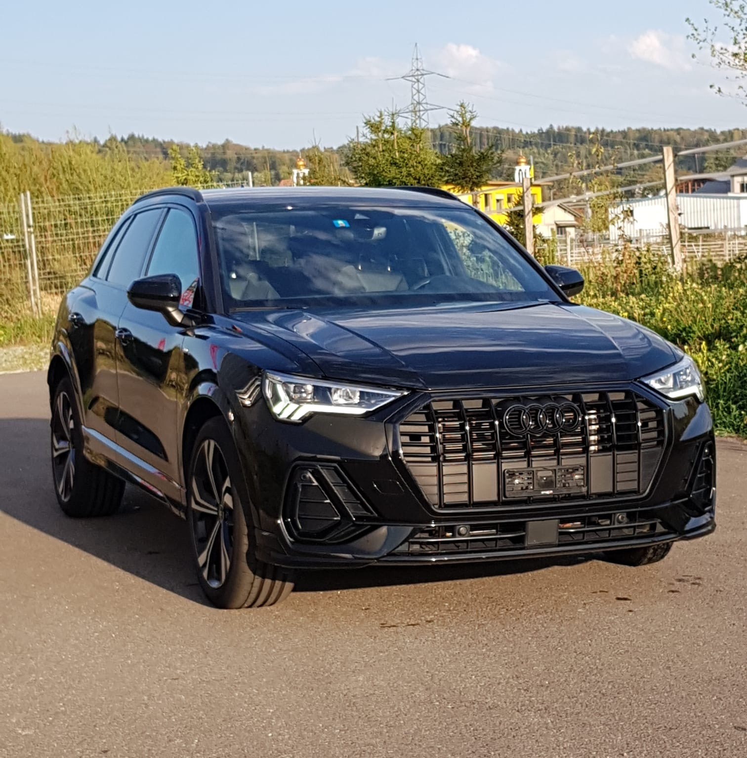 AUDI Q3 Sportback 35 TFSI Attraction S-tronic Leasing Finanzierung möglich-image-1