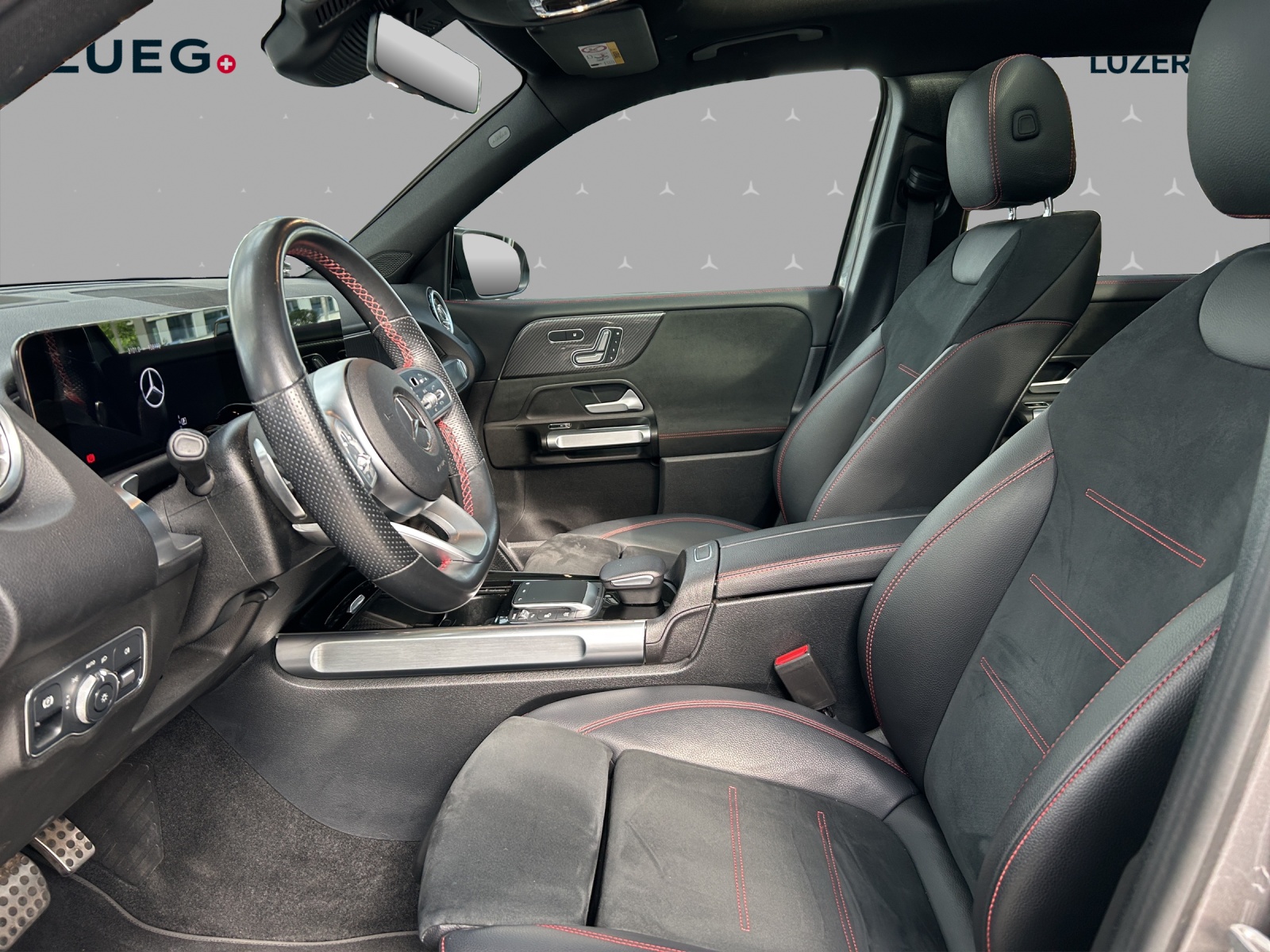 MERCEDES-BENZ GLB 220 d 4Matic AMG Line 8G-Tronic-image-7