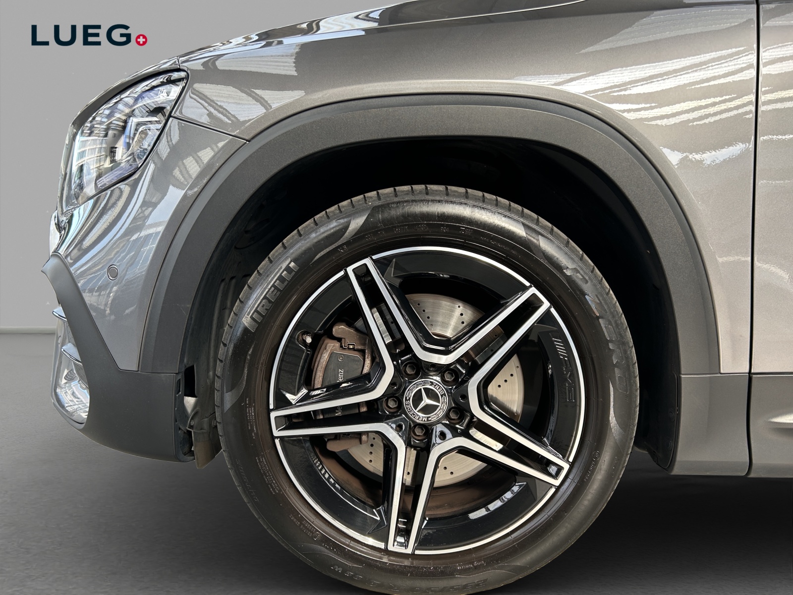 MERCEDES-BENZ GLB 220 d 4Matic AMG Line 8G-Tronic-image-6