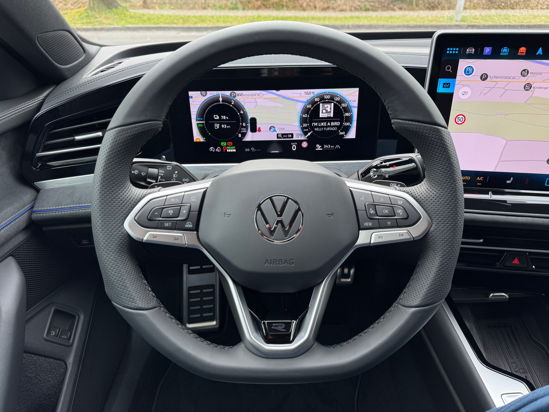 VW Passat Variant 1.5 TSI evo2 Plug-In- Hybrid R-Line DSG-image-21