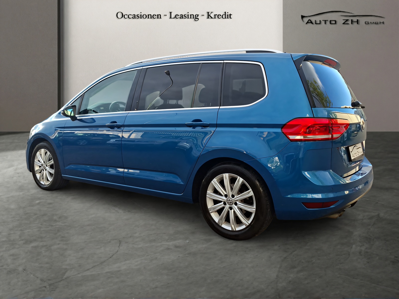 VW Touran 2.0 TDI BlueMotion Technology Highline DSG-image-5