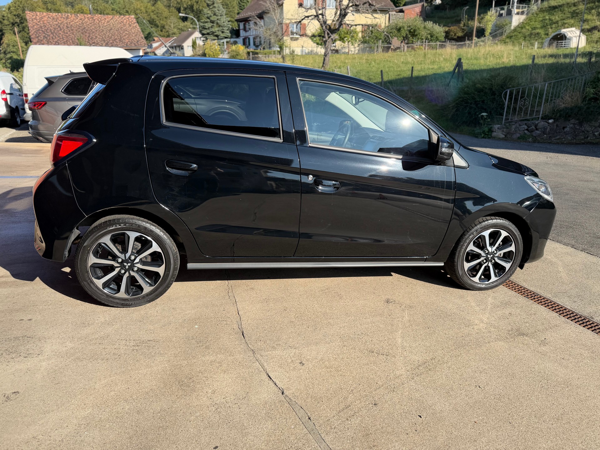 MITSUBISHI Space Star 1.2 CVT Intense+-image-6