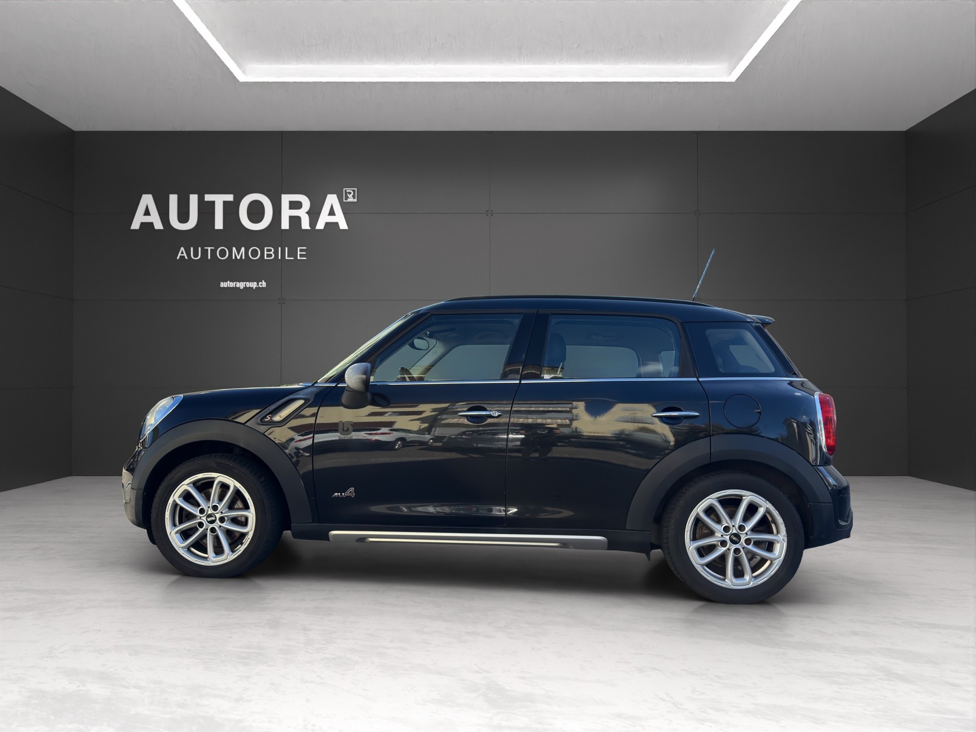 MINI Countryman Cooper S ALL4 by Burton-image-2