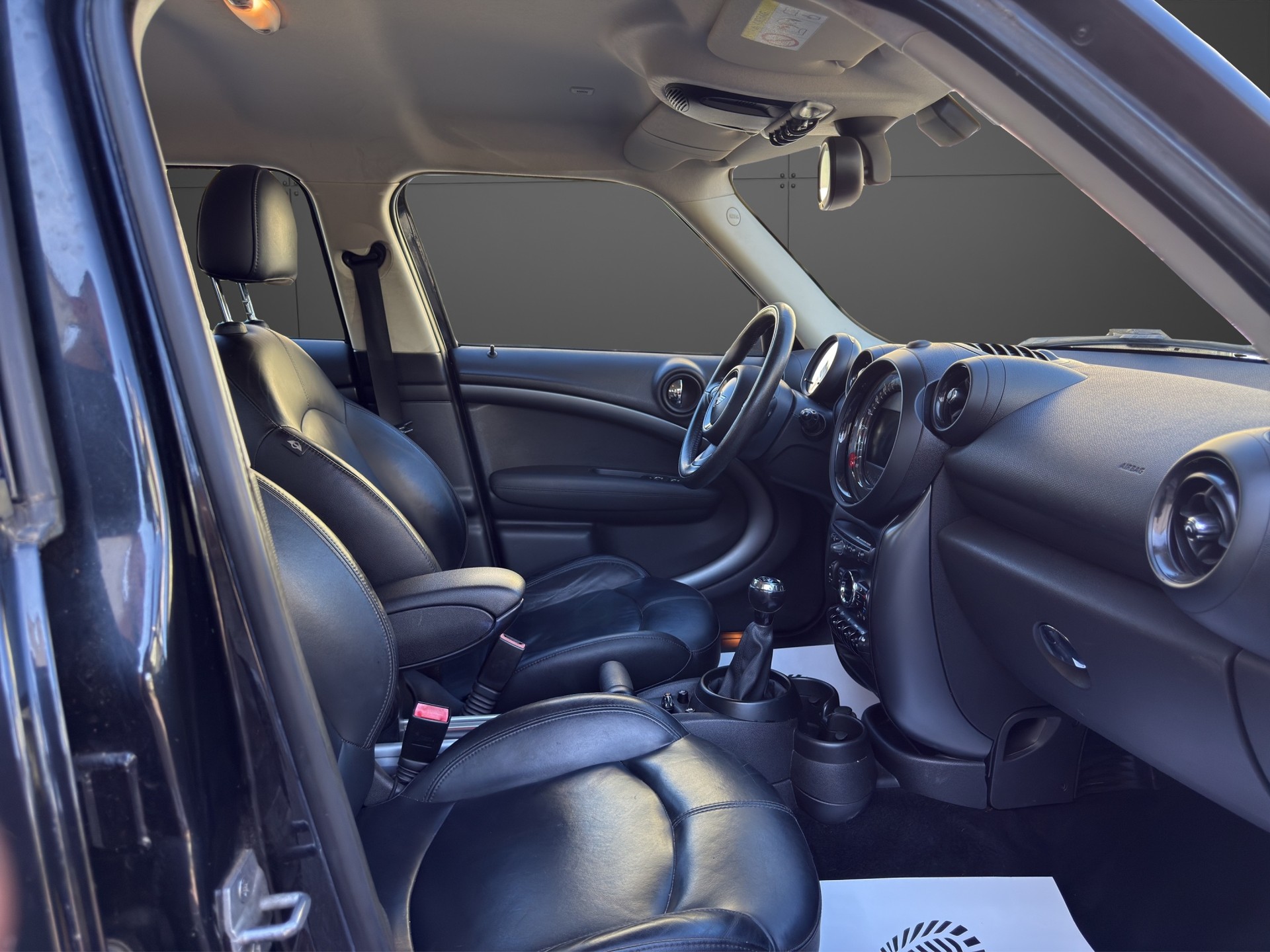 MINI Countryman Cooper S ALL4 by Burton-image-11