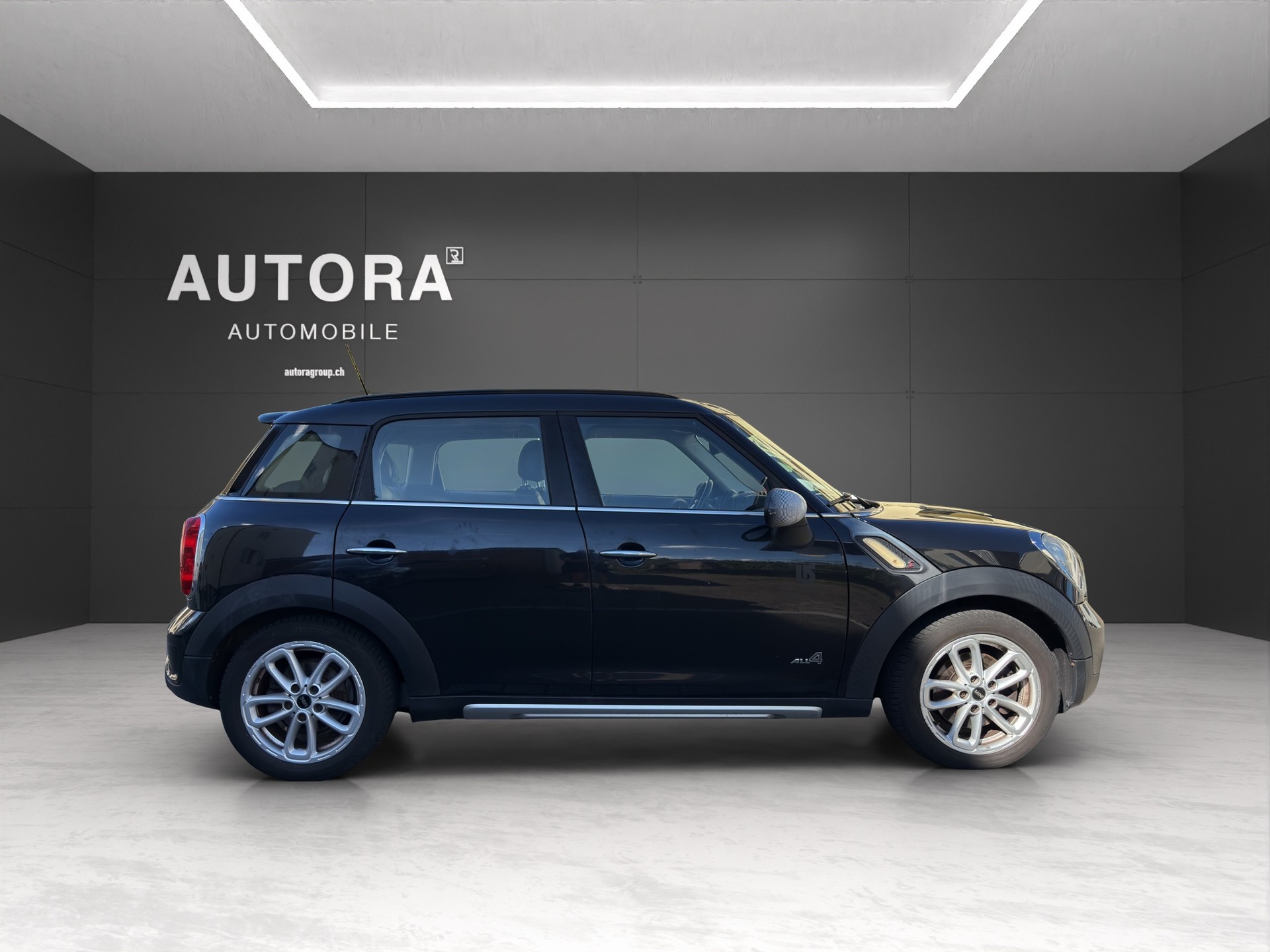 MINI Countryman Cooper S ALL4 by Burton-image-6
