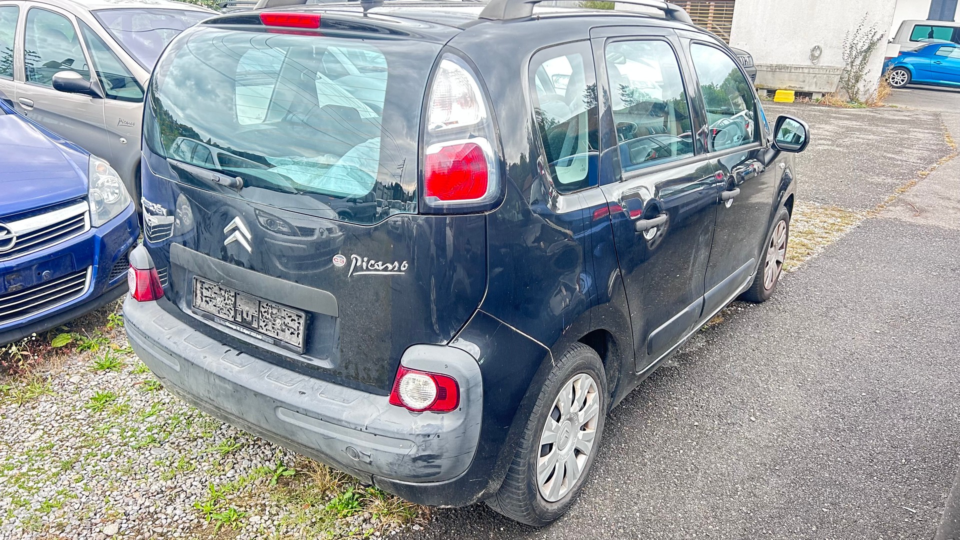 CITROEN C3 Picasso 1.4i 16V Chic (SX)-image-5