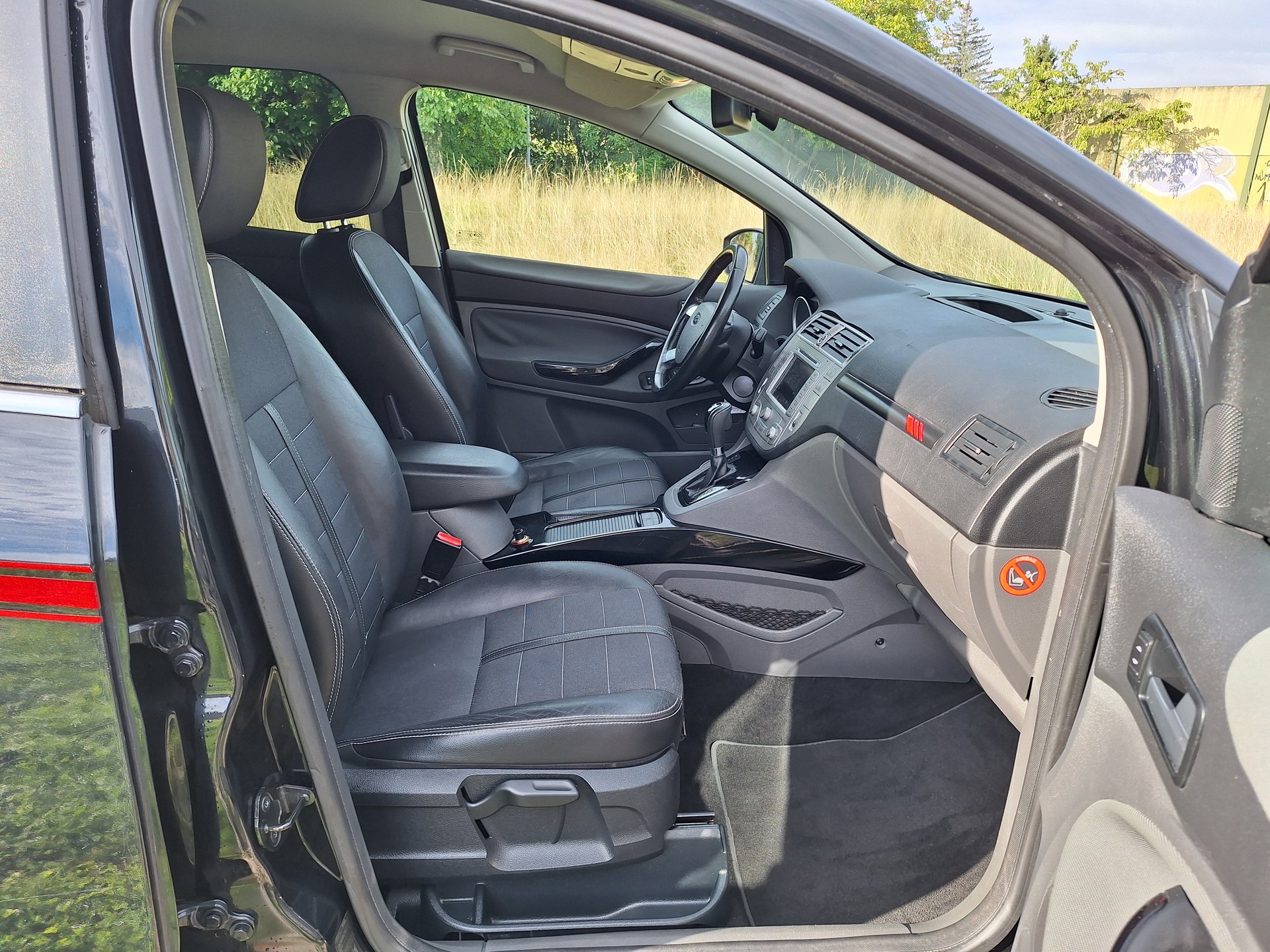 FORD Kuga 2.0 TDCi Titanium S 4WD PowerShift-image-7