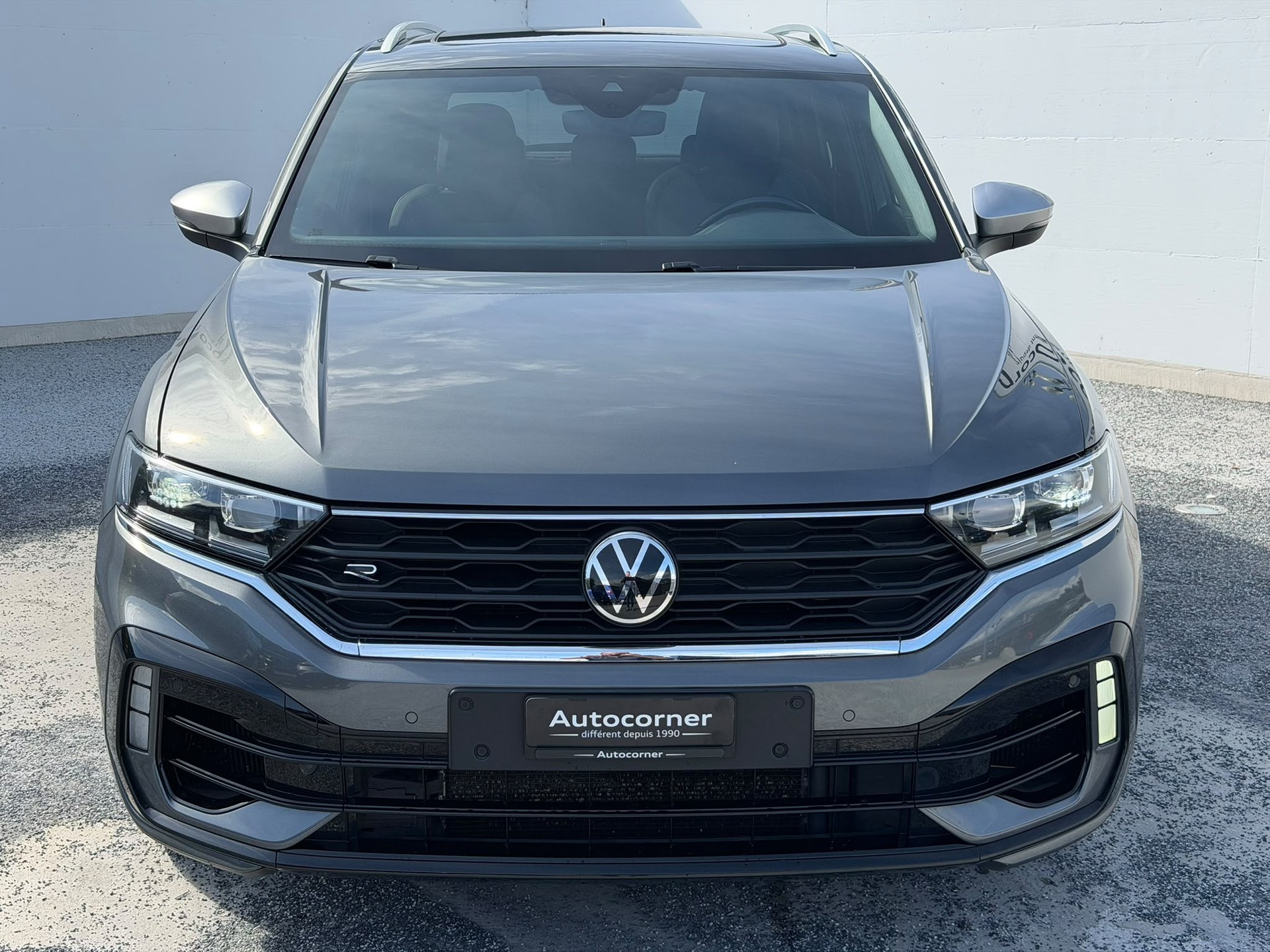VW T-Roc 2.0 TSI R DSG 4Motion-image-3