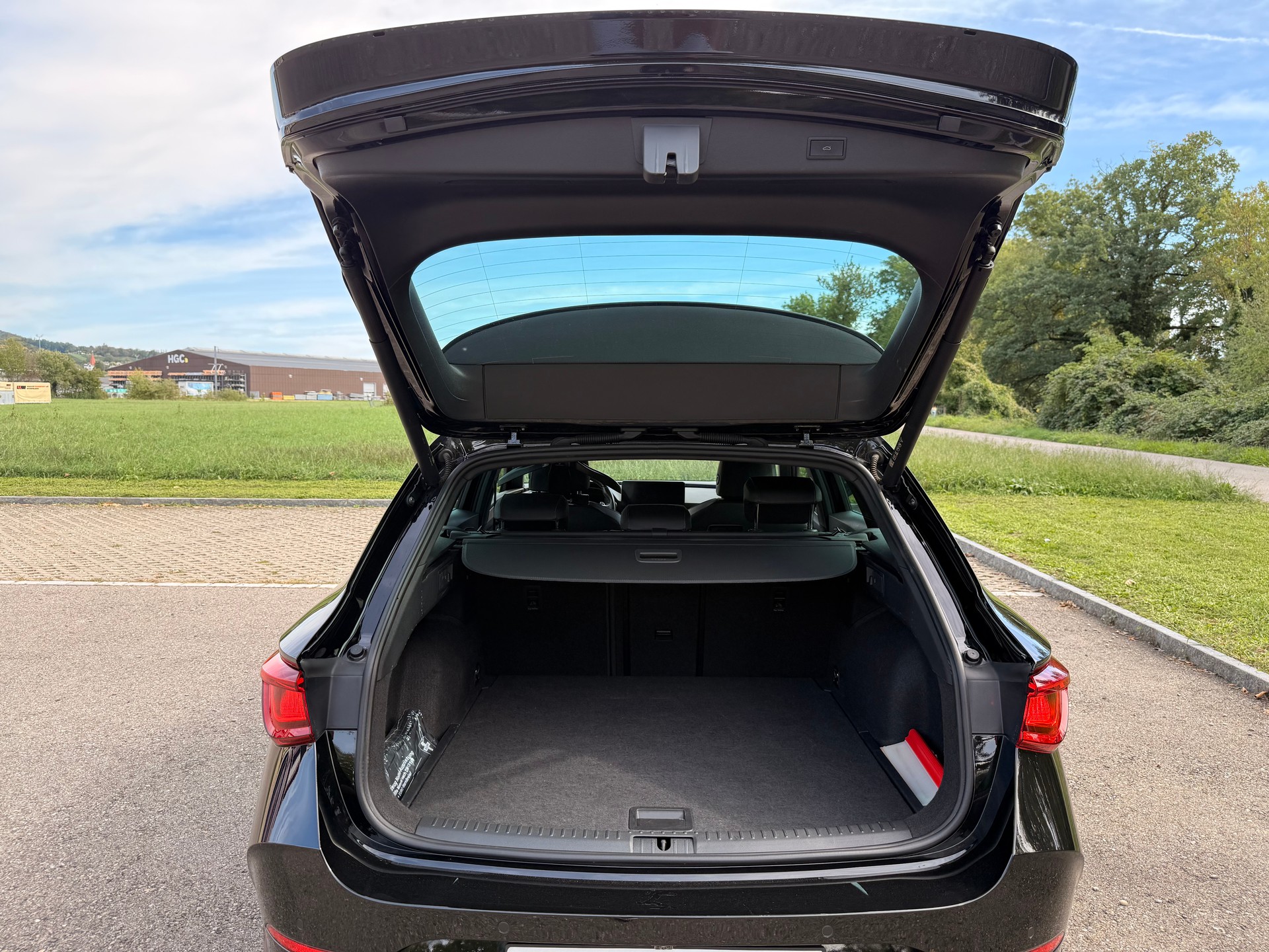 CUPRA 2.0 TSI DSG-image-3