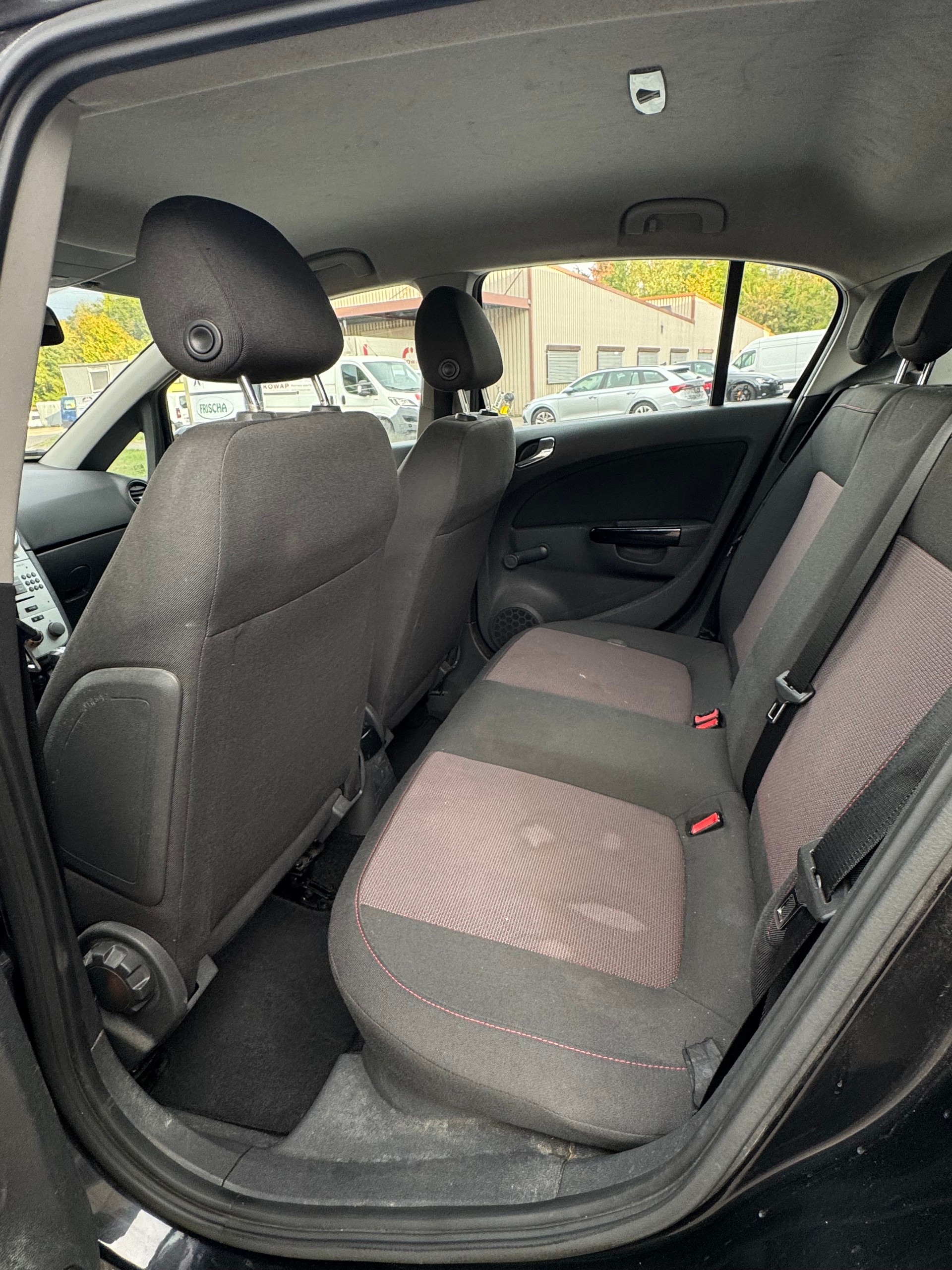 OPEL Corsa 1.4 TP Enjoy-image-5
