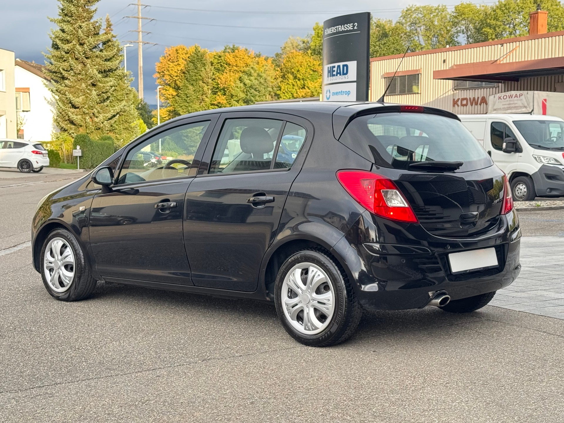 OPEL Corsa 1.4 TP Enjoy-image-2