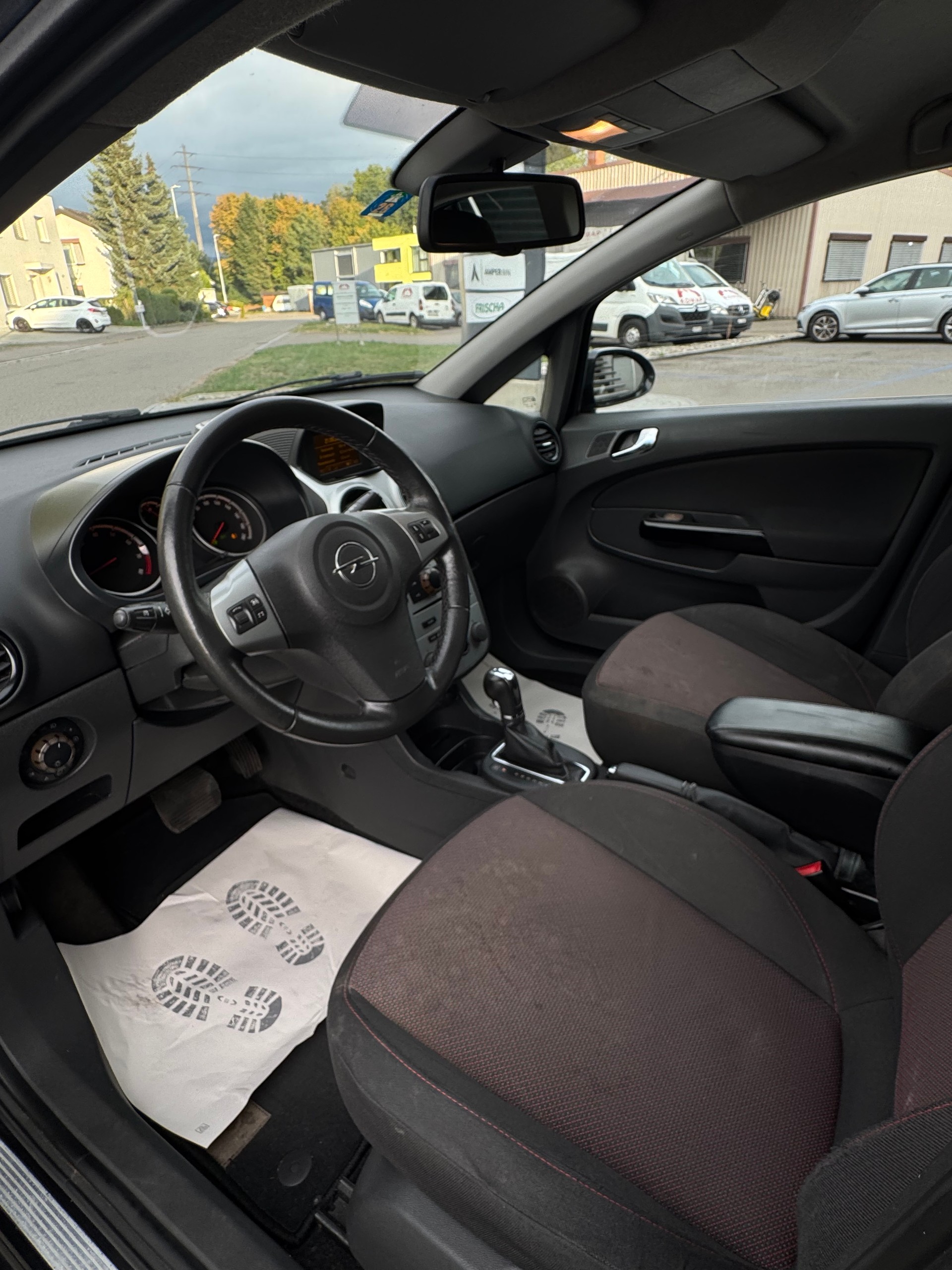 OPEL Corsa 1.4 TP Enjoy-image-3