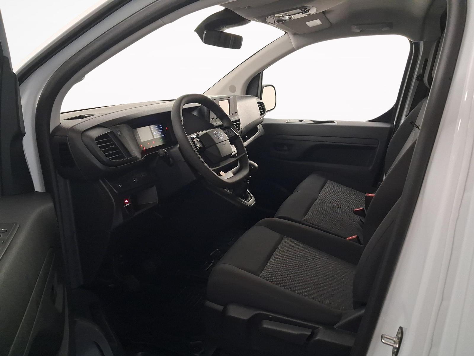 TOYOTA PROACE Van L1 1.5 D Active-image-8