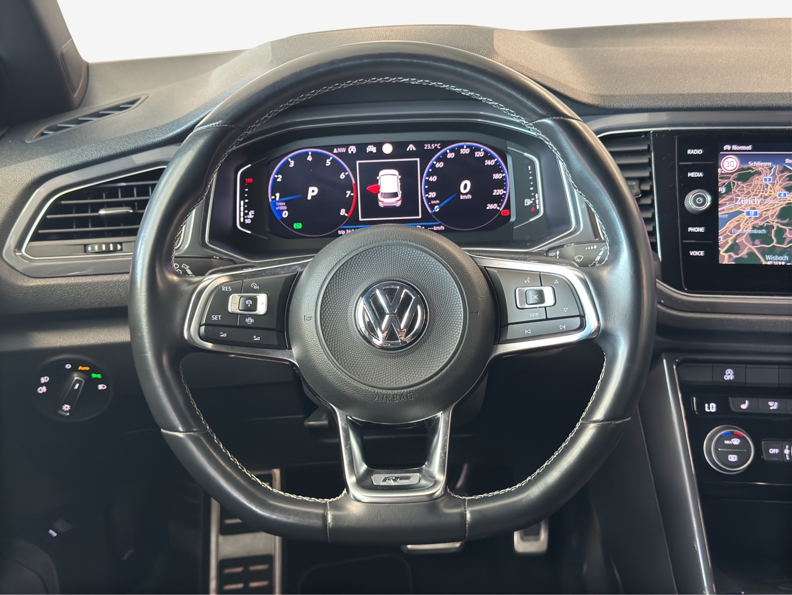 VW T-Roc 2.0 TSI Sport DSG 4Motion-image-9