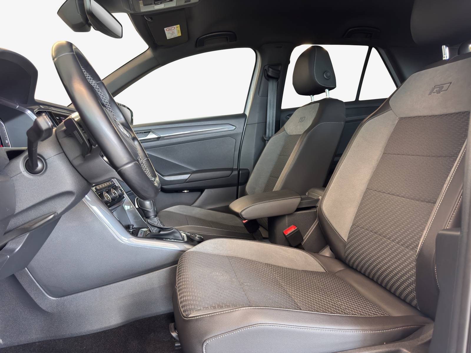 VW T-Roc 2.0 TSI Sport DSG 4Motion-image-7