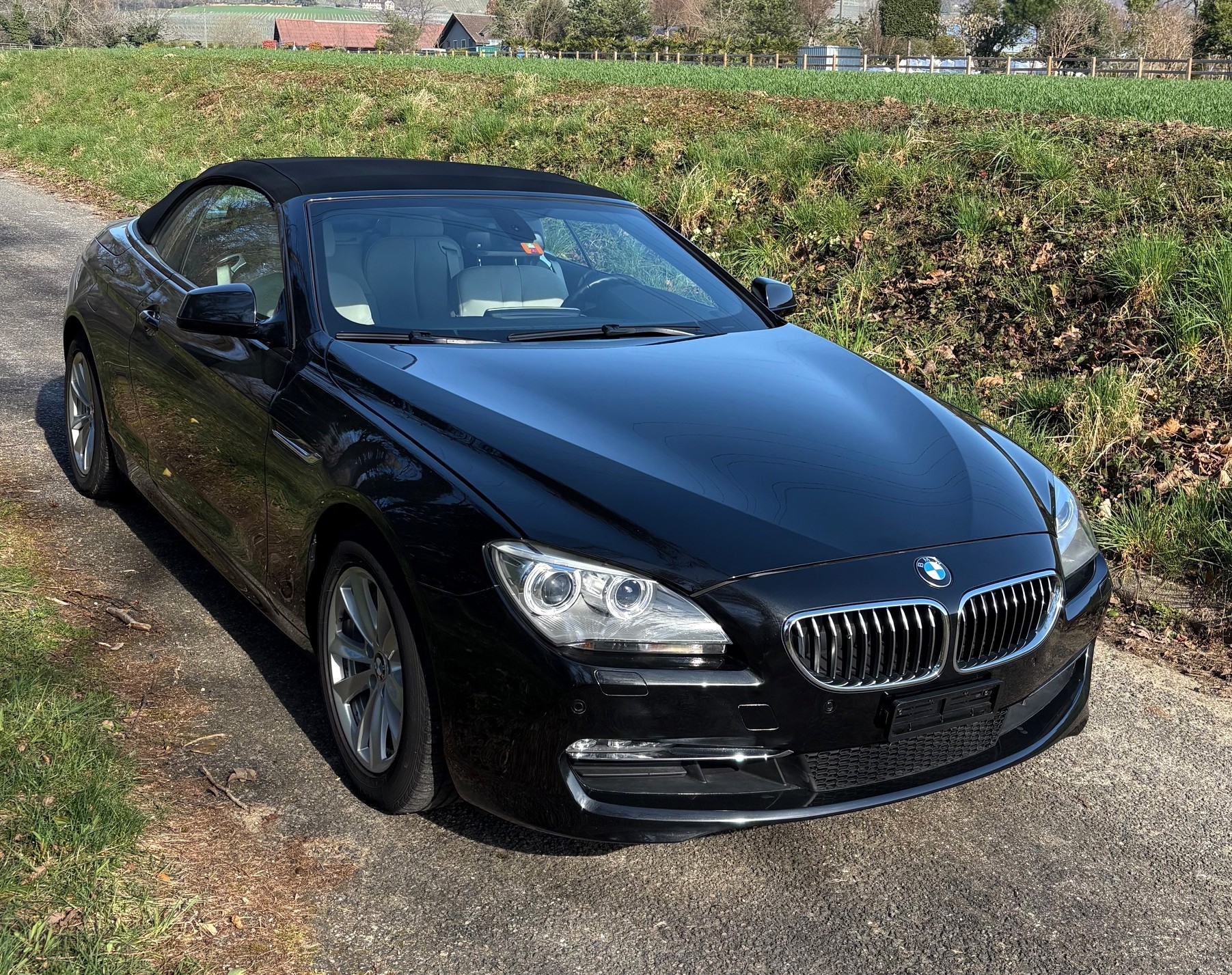 BMW 640d Cabrio-image-2