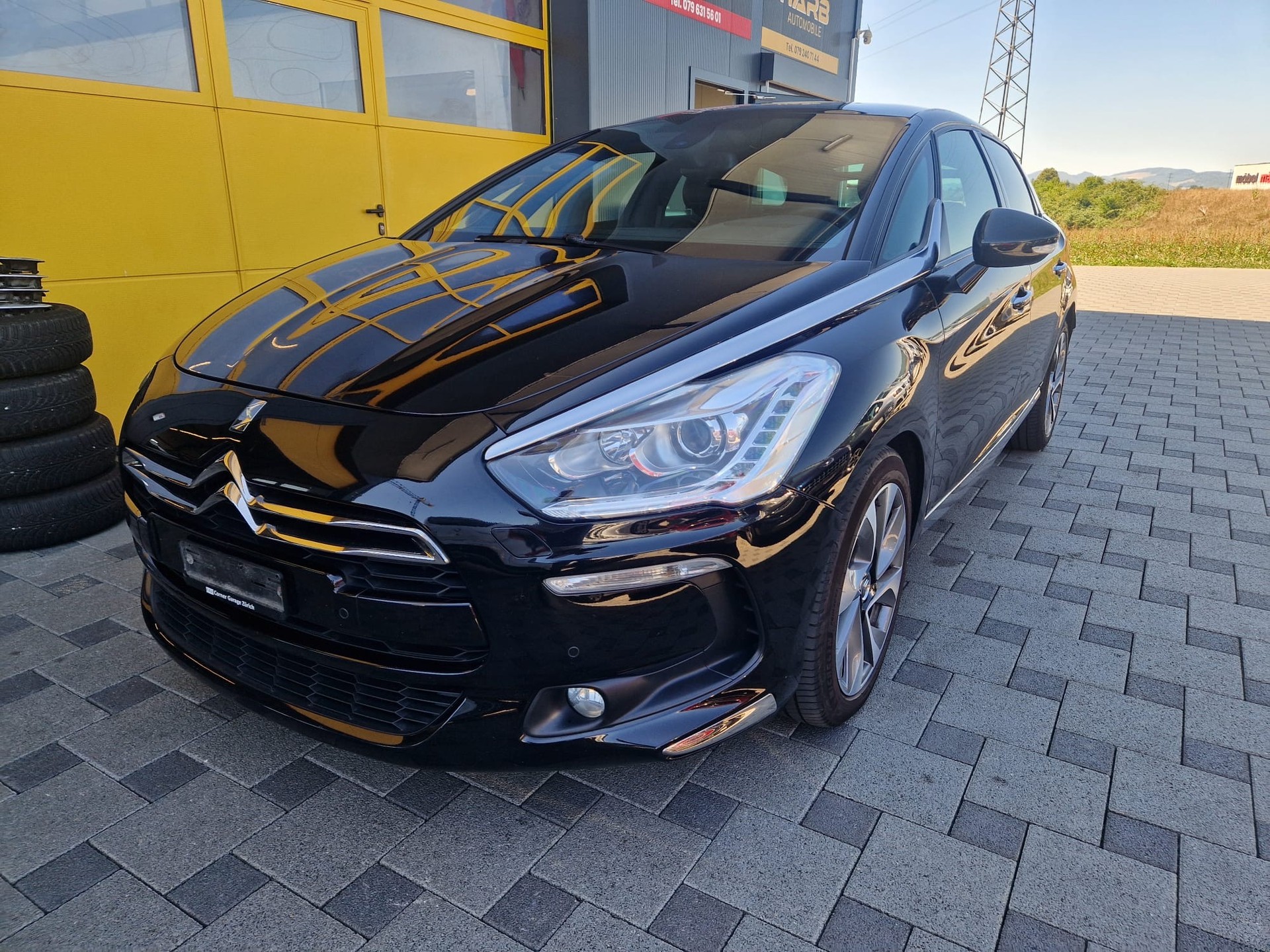DS AUTOMOBILES DS5 2.0 HDi SO Chic Automatic-image-0