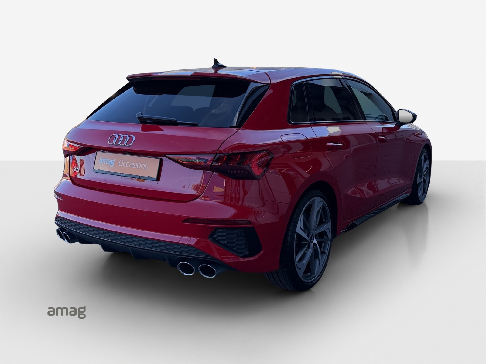 AUDI S3 Sportback 2.0 TFSI quattro S-tronic-image-4