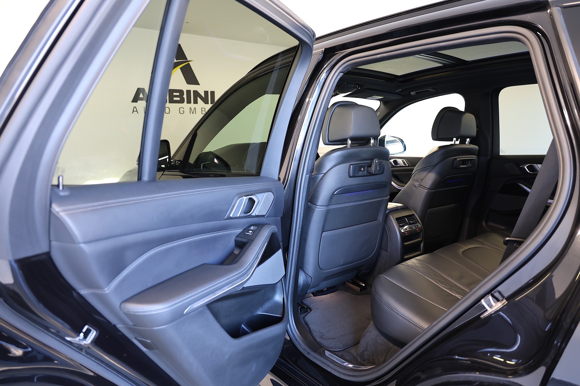BMW X5 40d xDrive SAG M-Sport-image-17