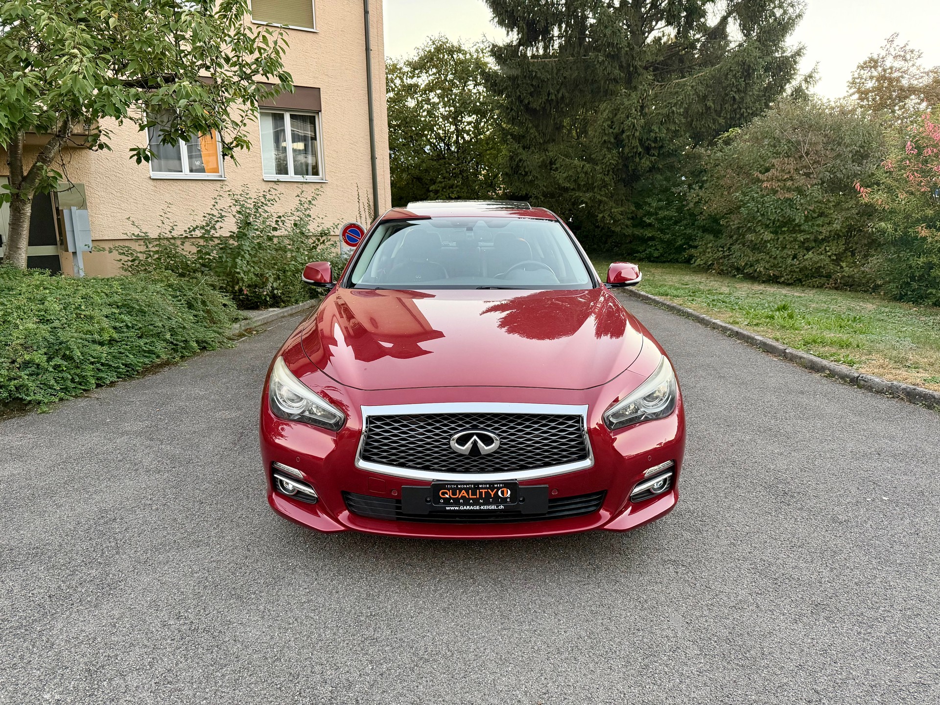 INFINITI Q50 2.2d Premium Executive Automatic-image-0