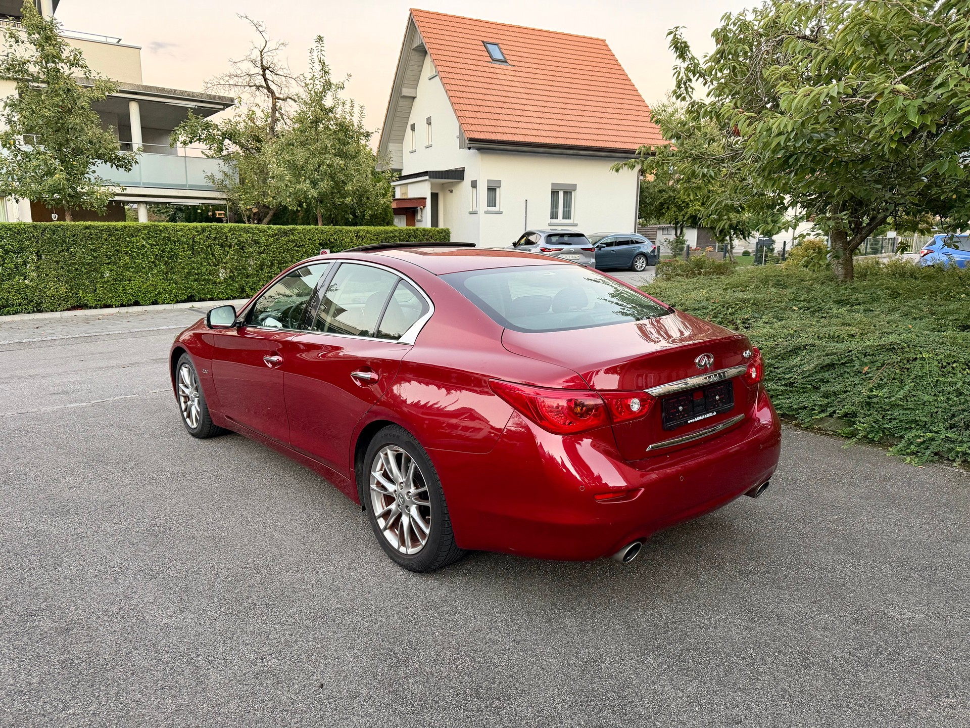 INFINITI Q50 2.2d Premium Executive Automatic-image-3