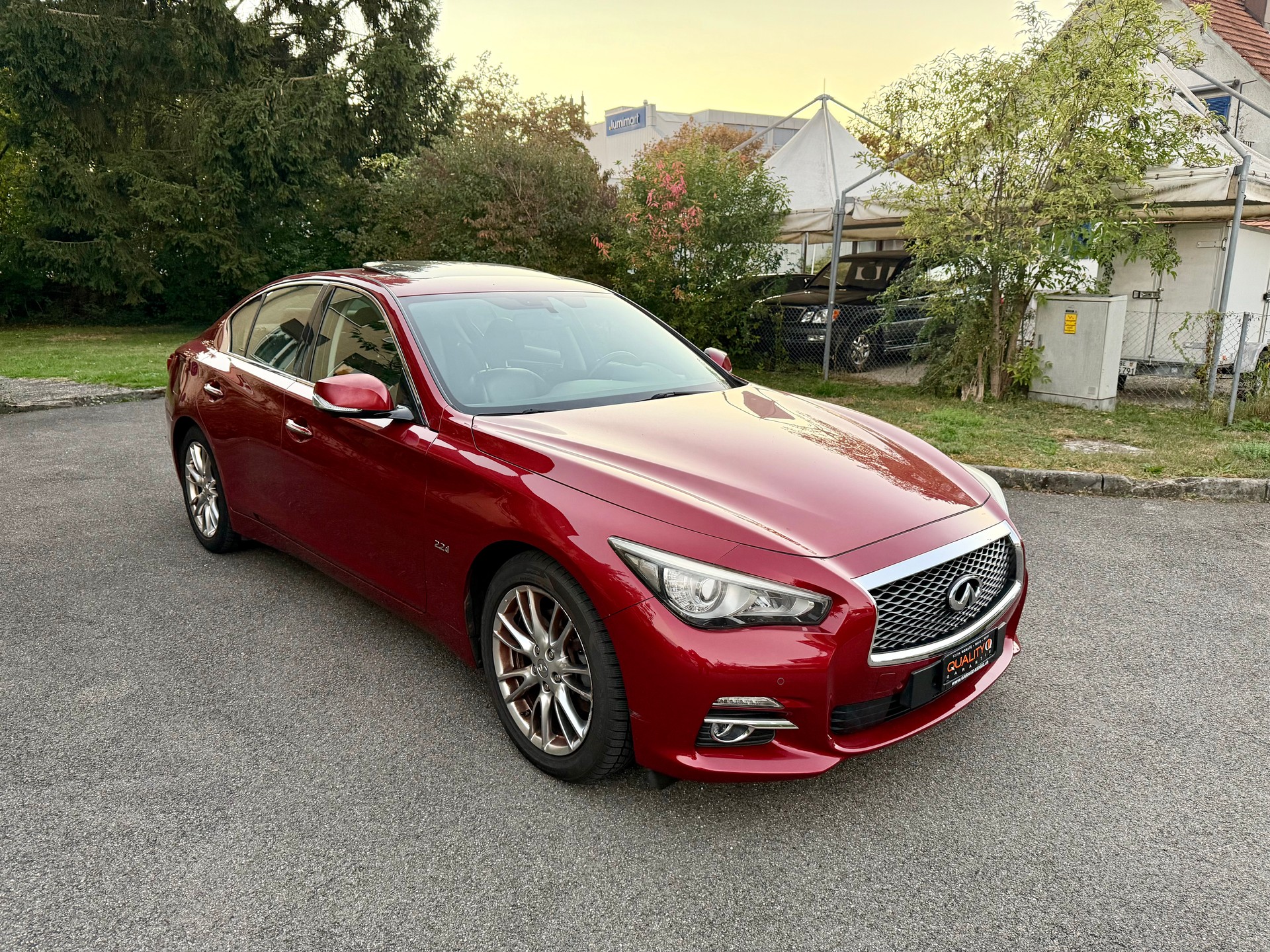INFINITI Q50 2.2d Premium Executive Automatic-image-7
