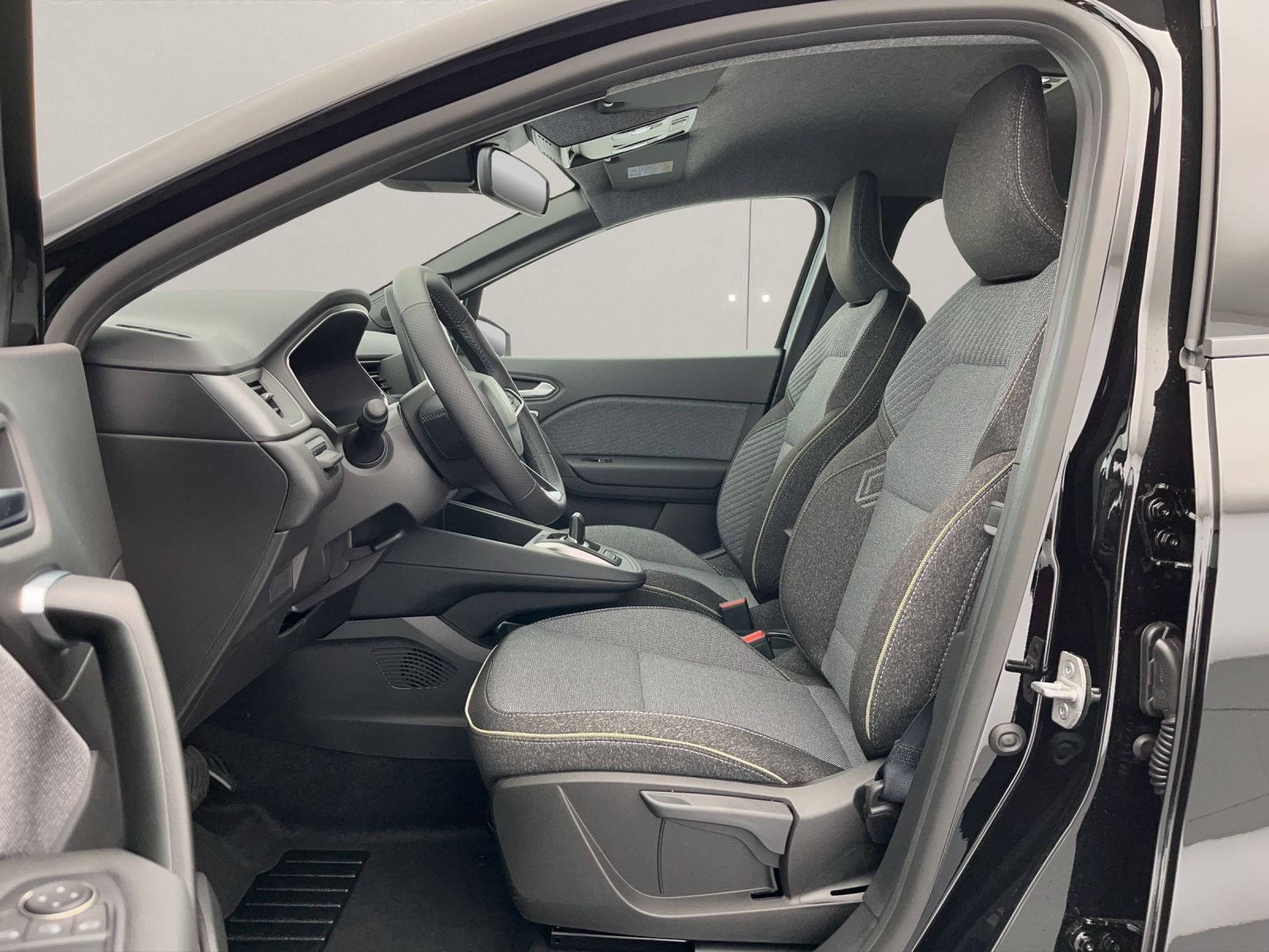 RENAULT Captur 1.8 E-Tech techno-image-7