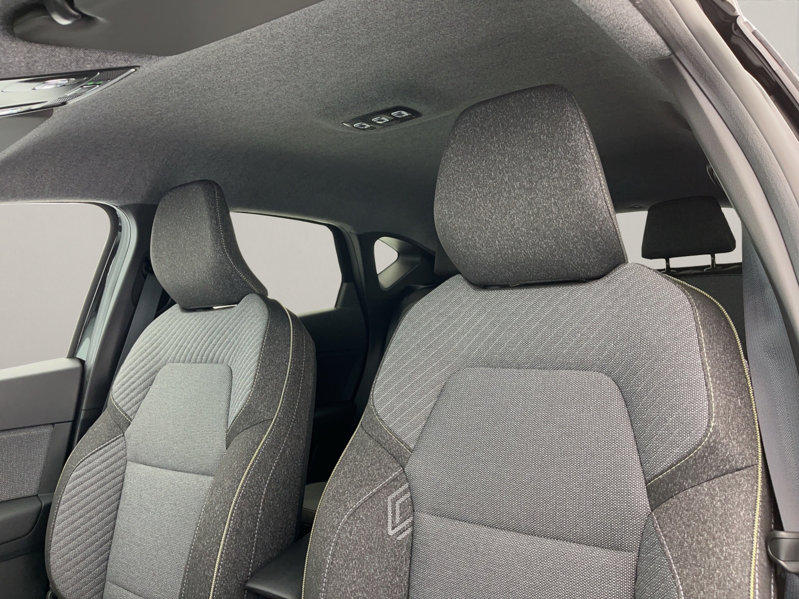RENAULT Captur 1.8 E-Tech techno-image-14