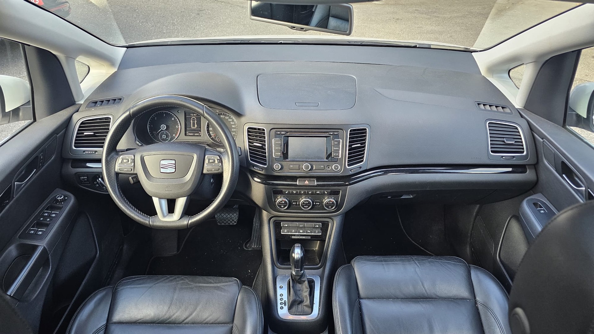 SEAT Alhambra 2.0 TDI Style Eco DSG-image-12