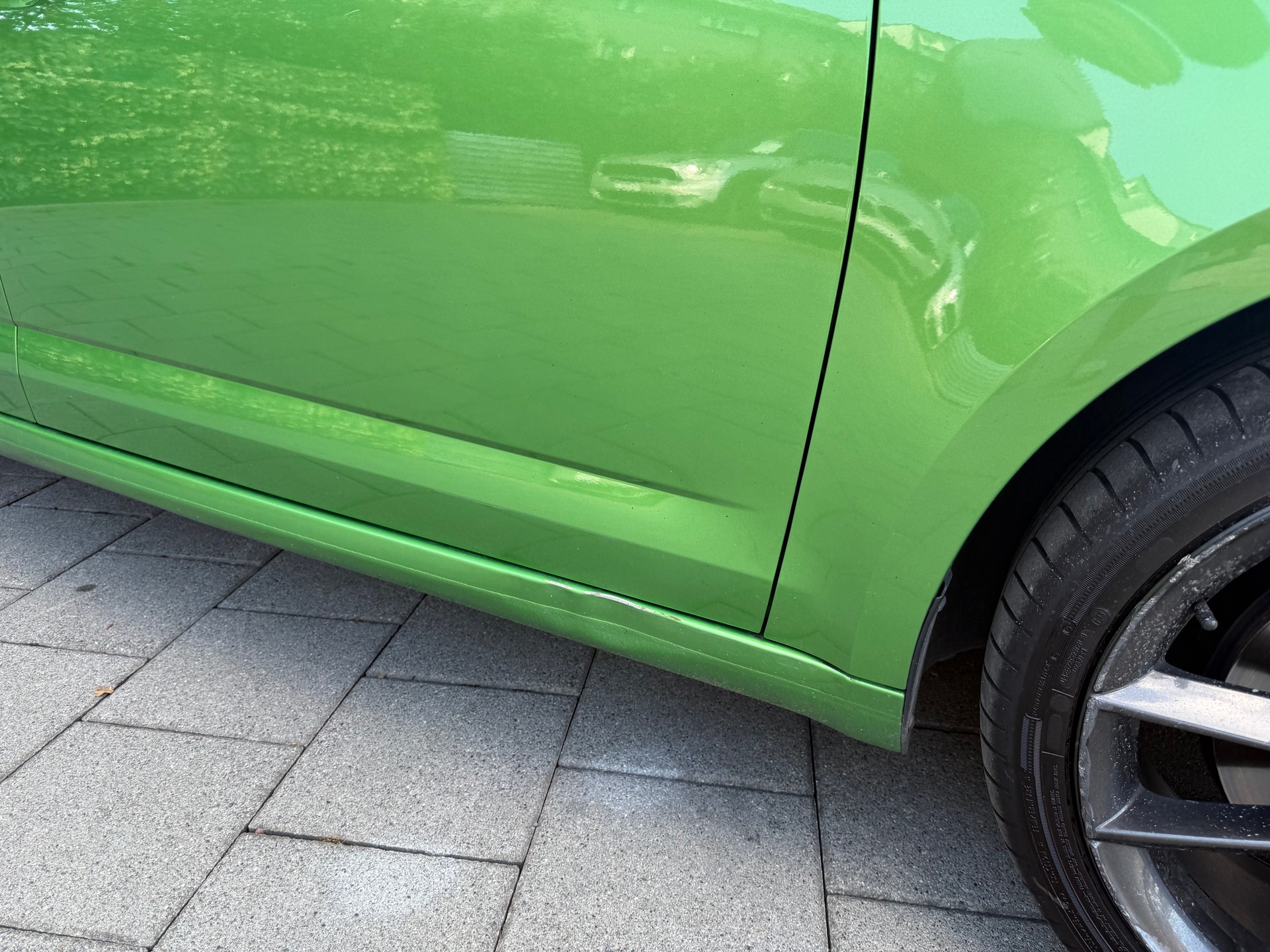 SKODA Octavia Combi 2.0 TDI RS 4x4 DSG-image-18