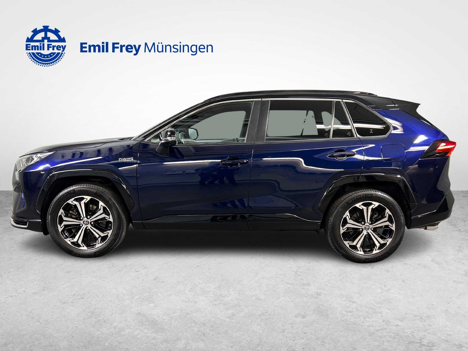 TOYOTA RAV4 2.5 Plug-In-Hybrid Platinum-image-4