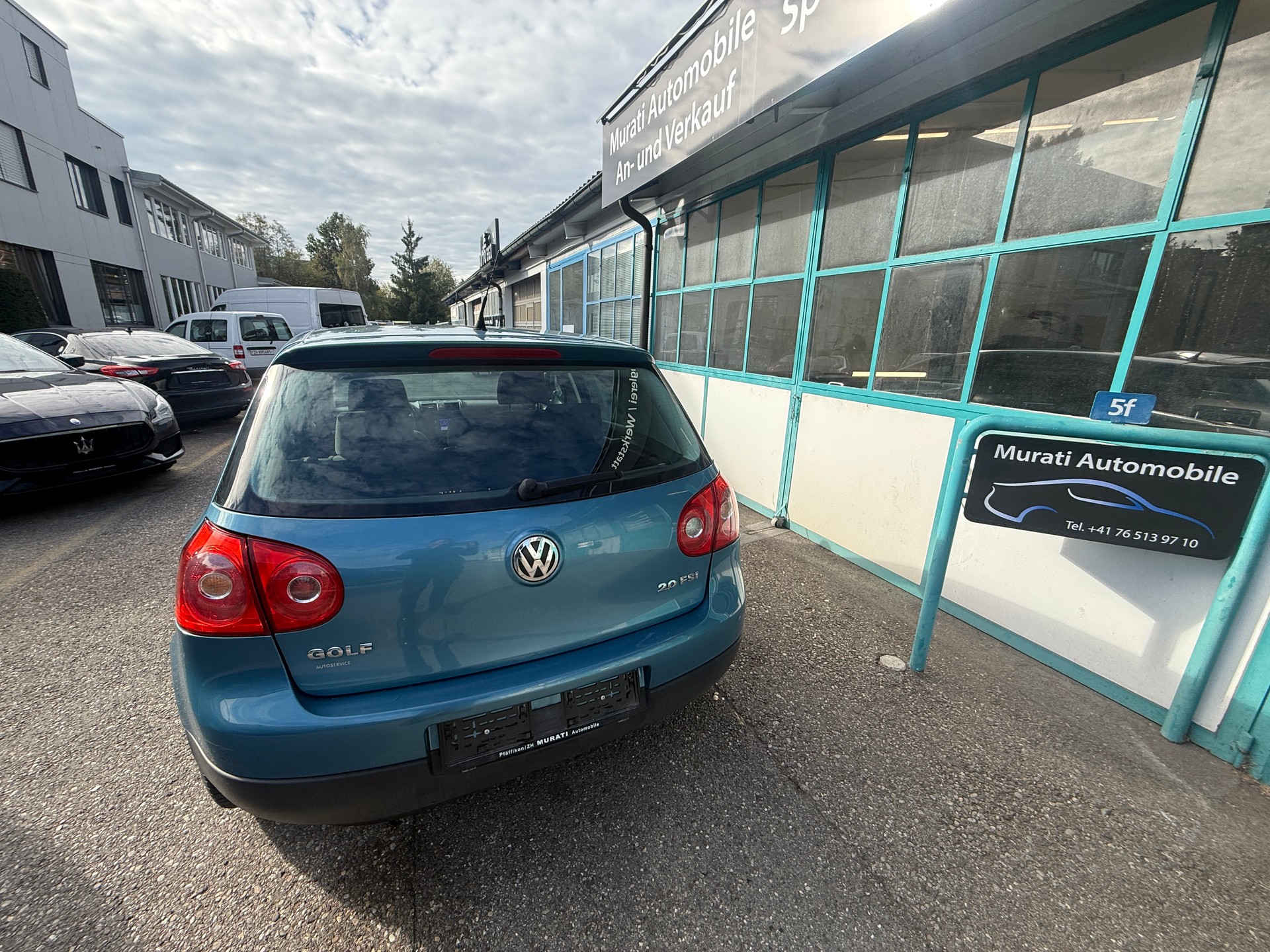 VW Golf 2.0 FSI Comfortline-image-2